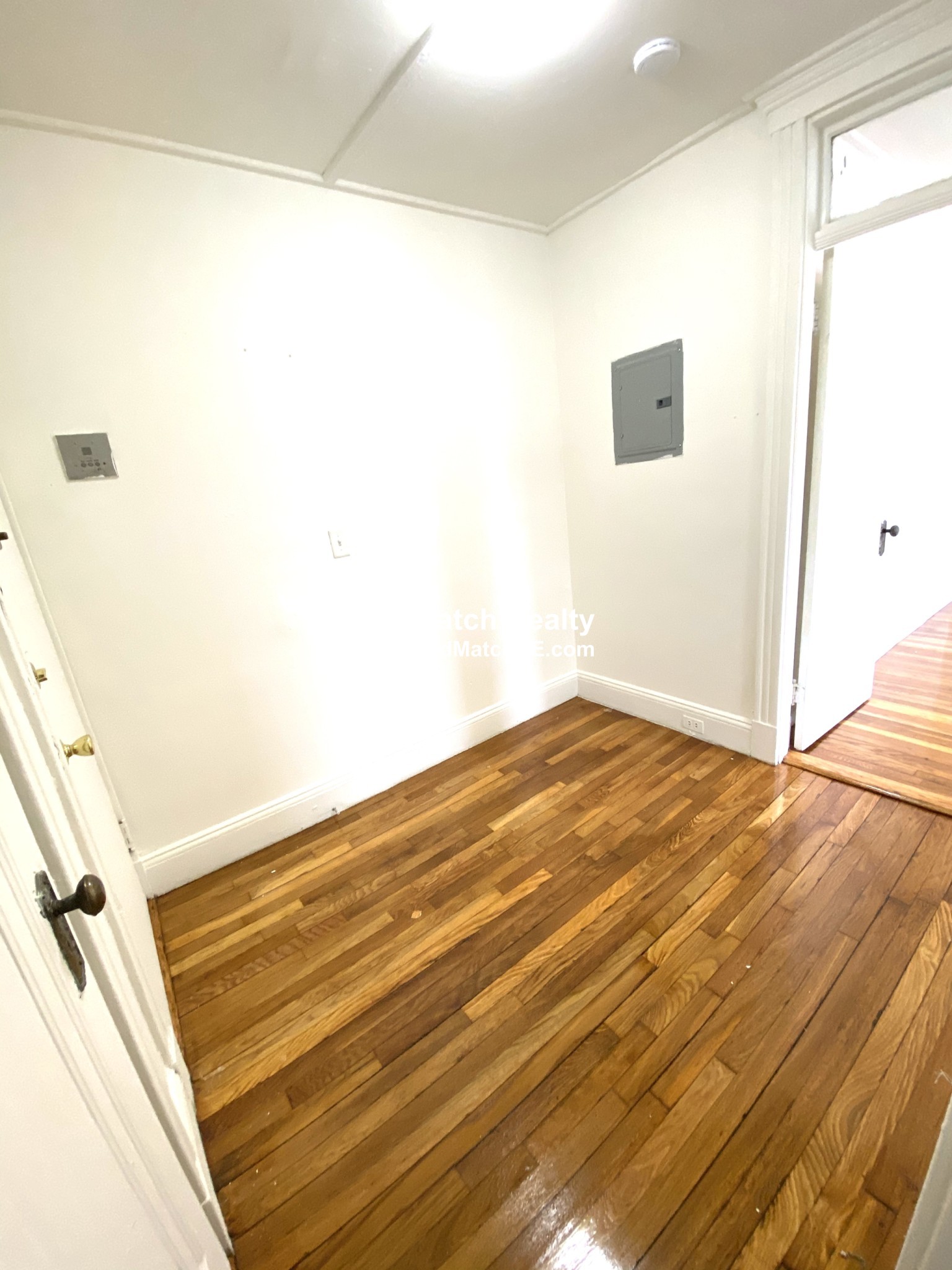 1185 Boylston St, Fenway