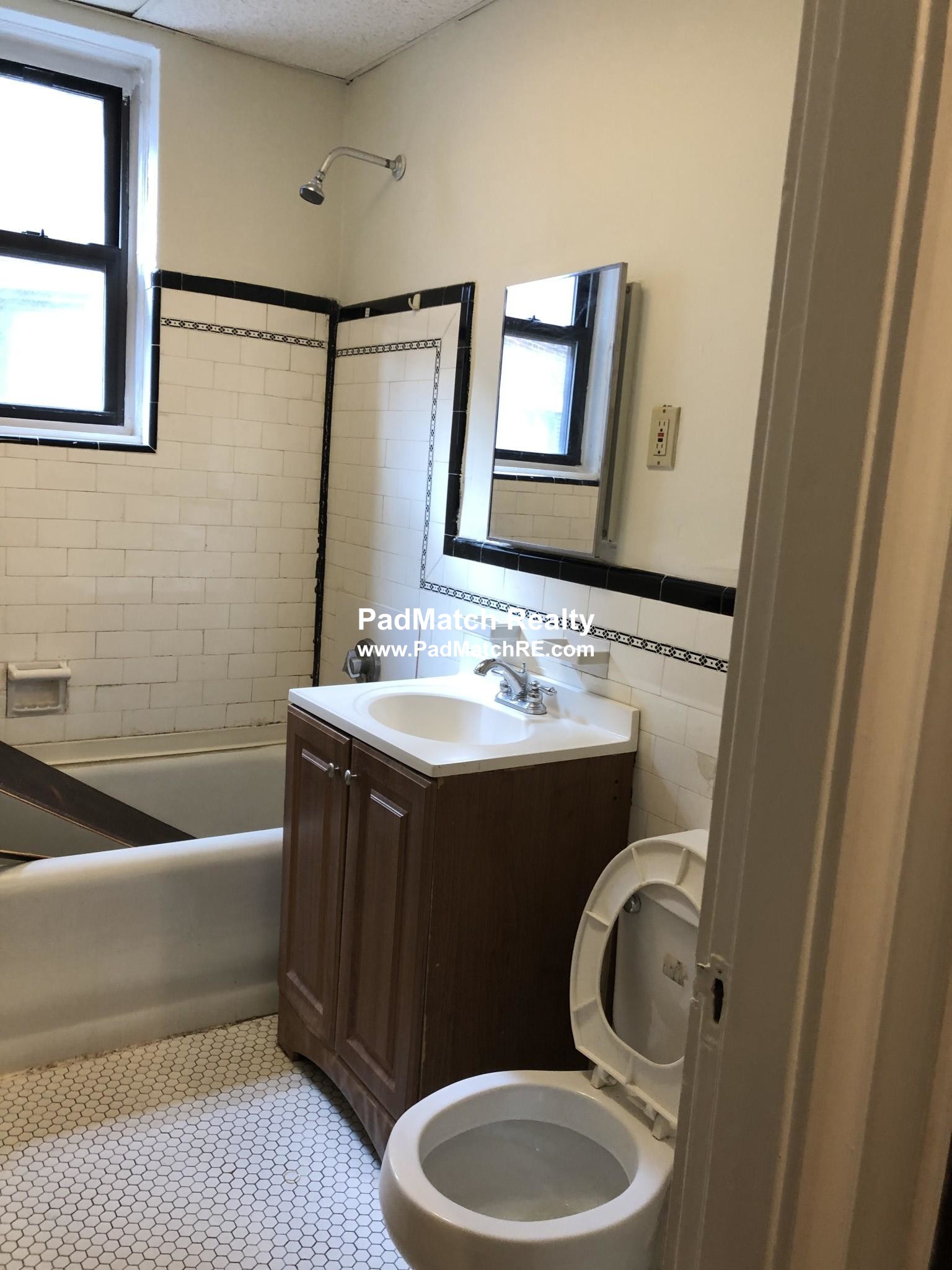 53 Fellsway, Medford