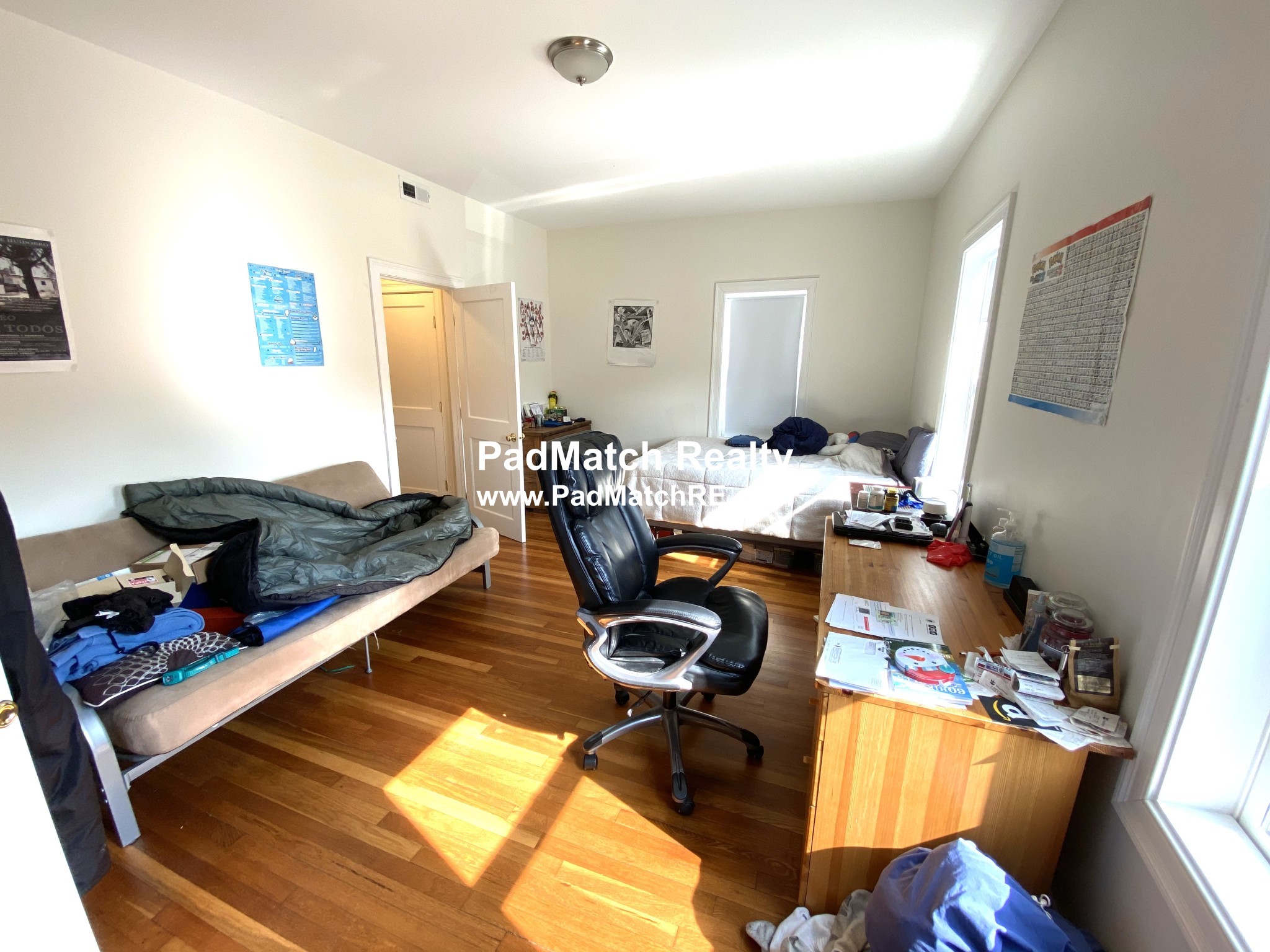 10 12 Barker St, Brighton