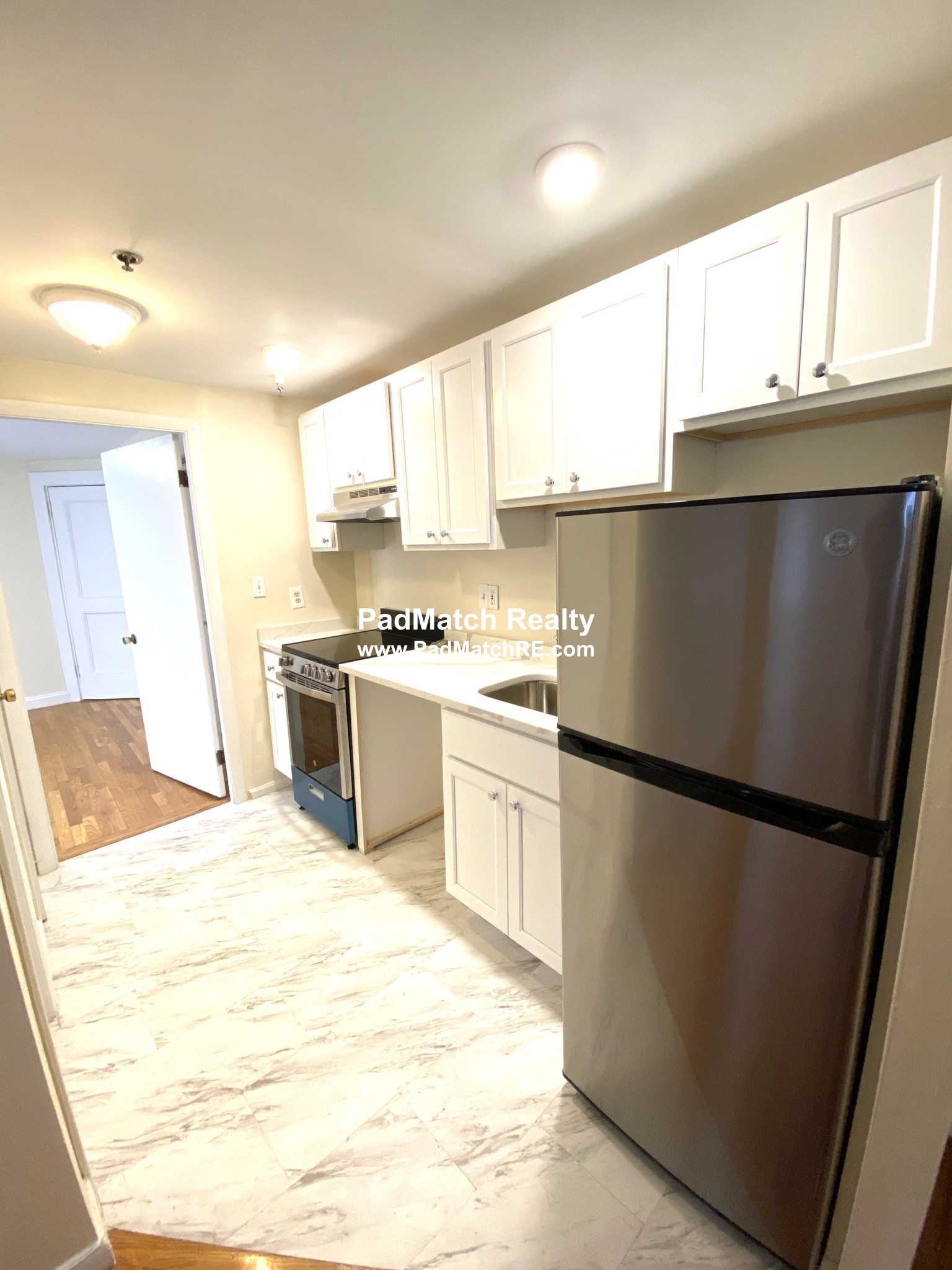 1 bed, 1 bath apartment for rent at 1477 Beacon St Unit 107, Coolidge Corner — photo 4 of 7