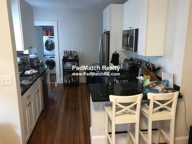 17 Ashland St. Unit 1, Somerville