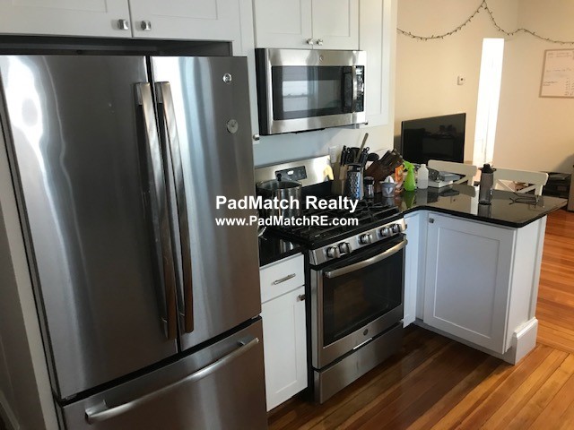 Photo 3 of 17 Ashland St. Unit 1