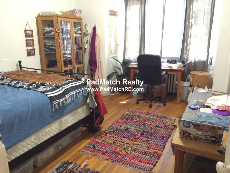 1203 Boylston St, Fenway