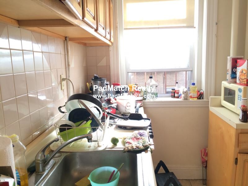 1203 Boylston St, Fenway