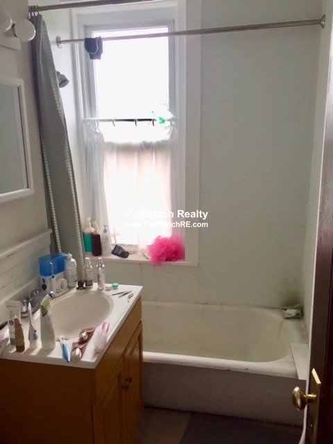 1191 Boylston St, Fenway