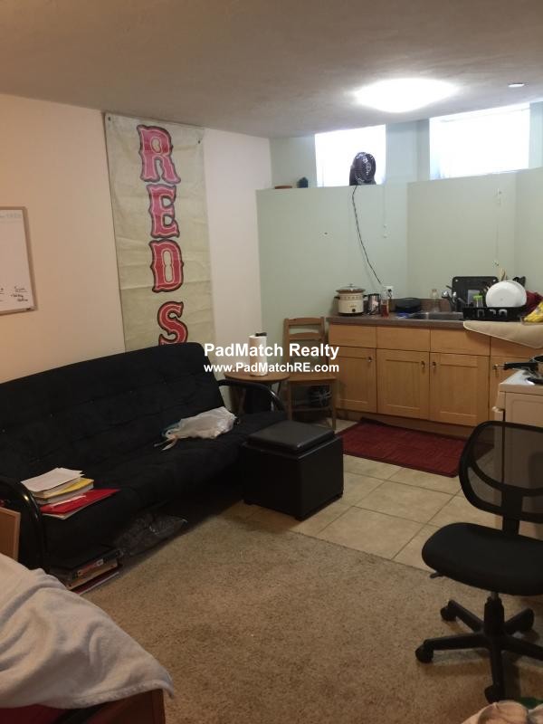 887 Huntington Ave, Mission Hill