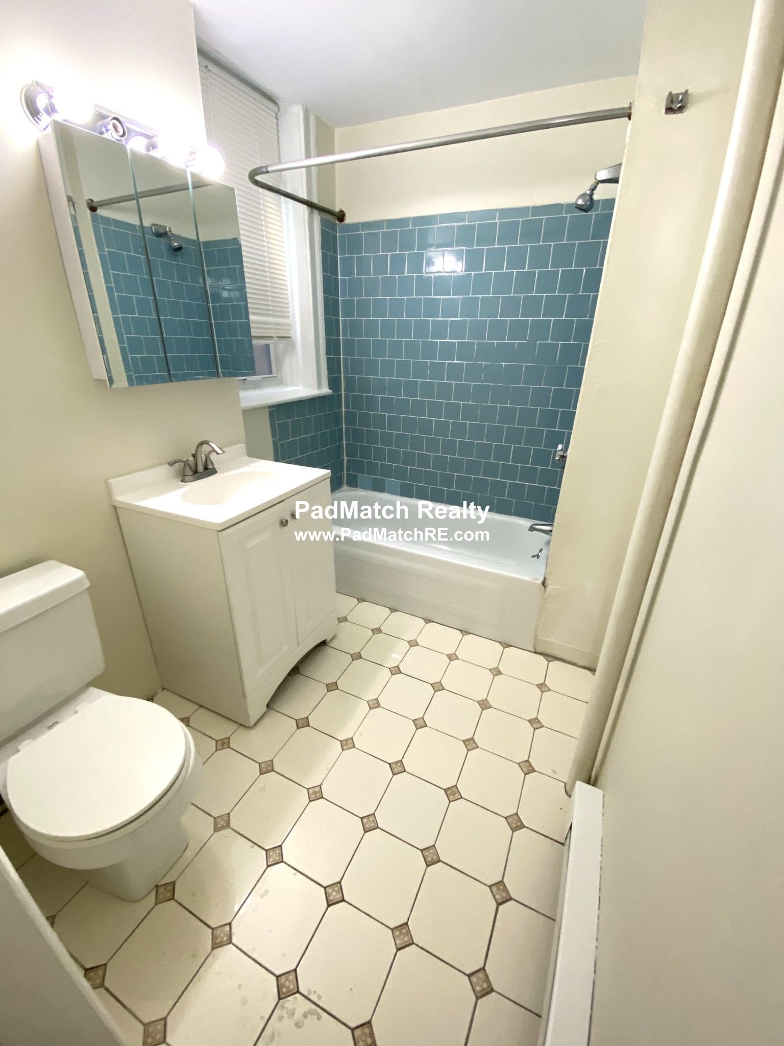 Studio bed, 1 bath apartment for rent at 69 Harvard Ave Unit 1, Allston — photo 7 of 8