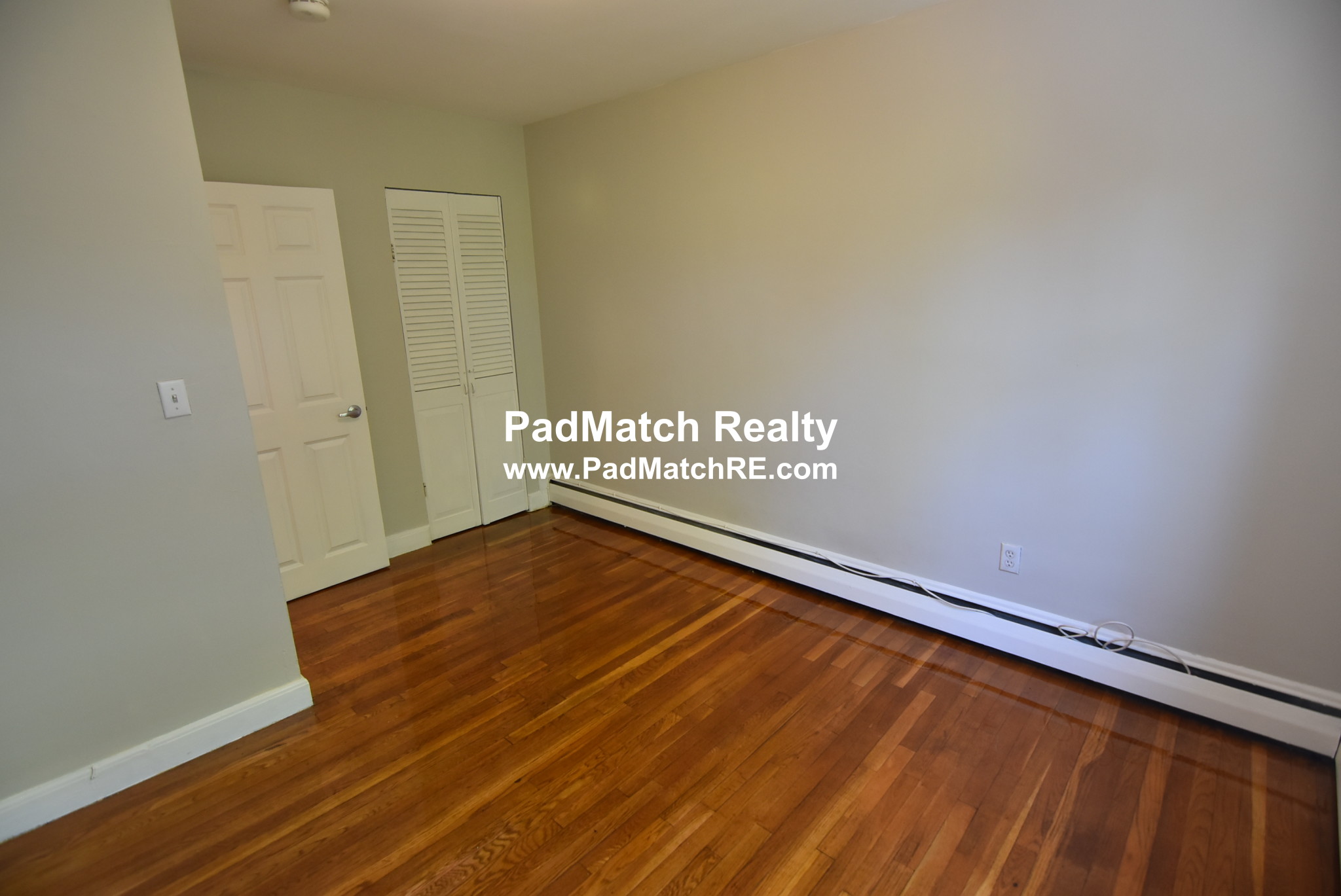 Photo 6 of 63 Selkirk Rd. Unit 8