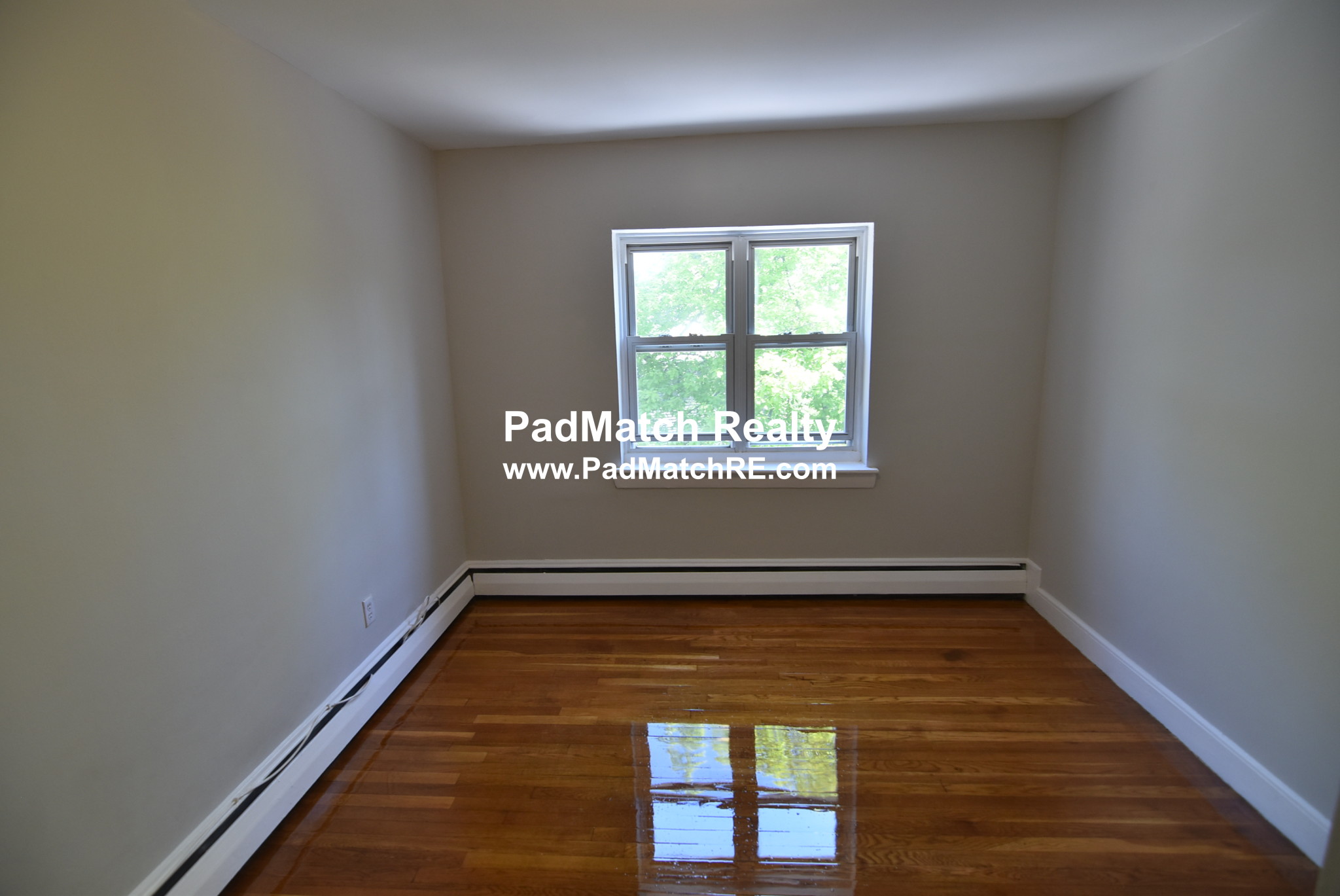 Photo 7 of 63 Selkirk Rd. Unit 8