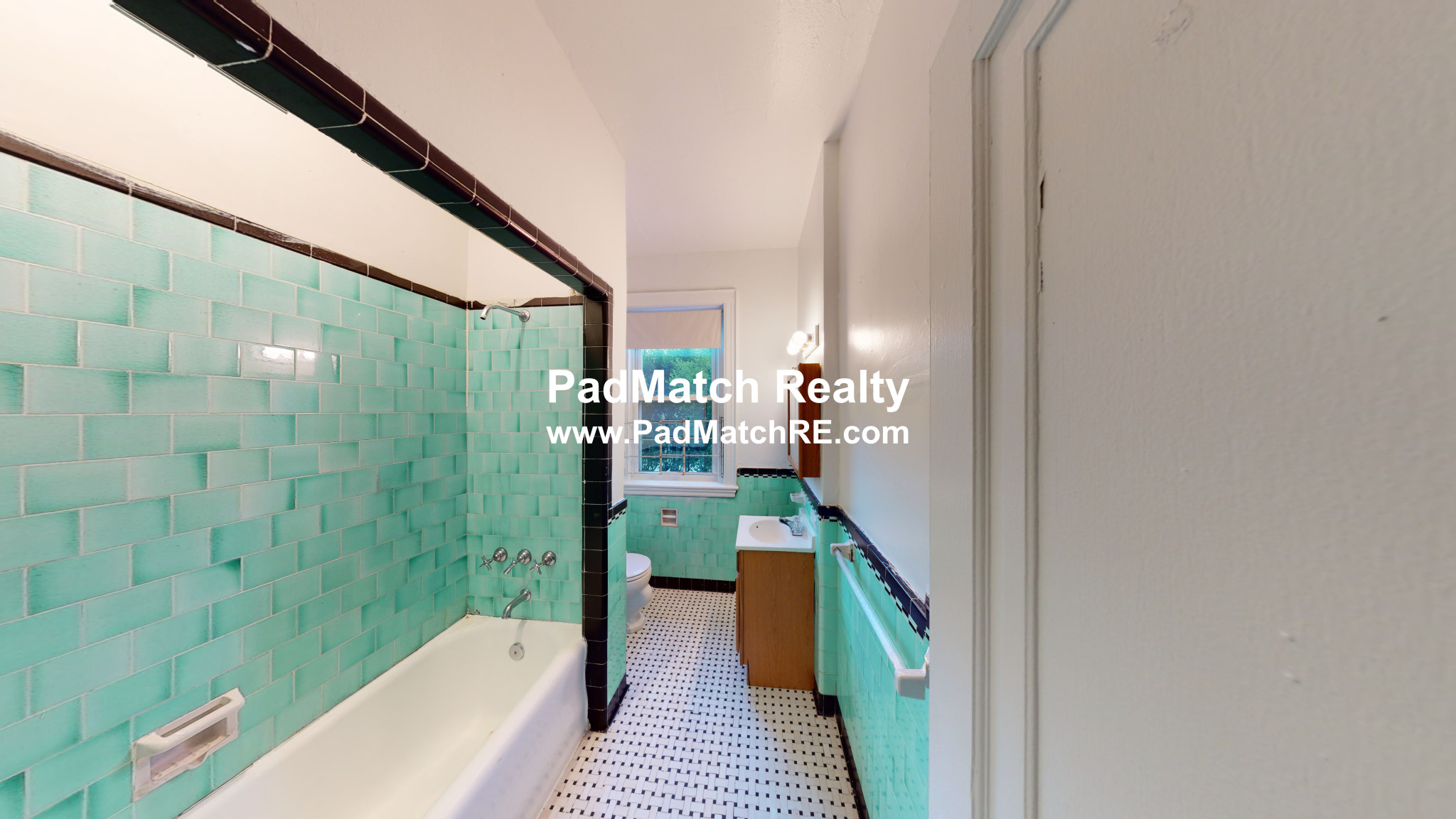 2045 Commonwealth Ave, Allston