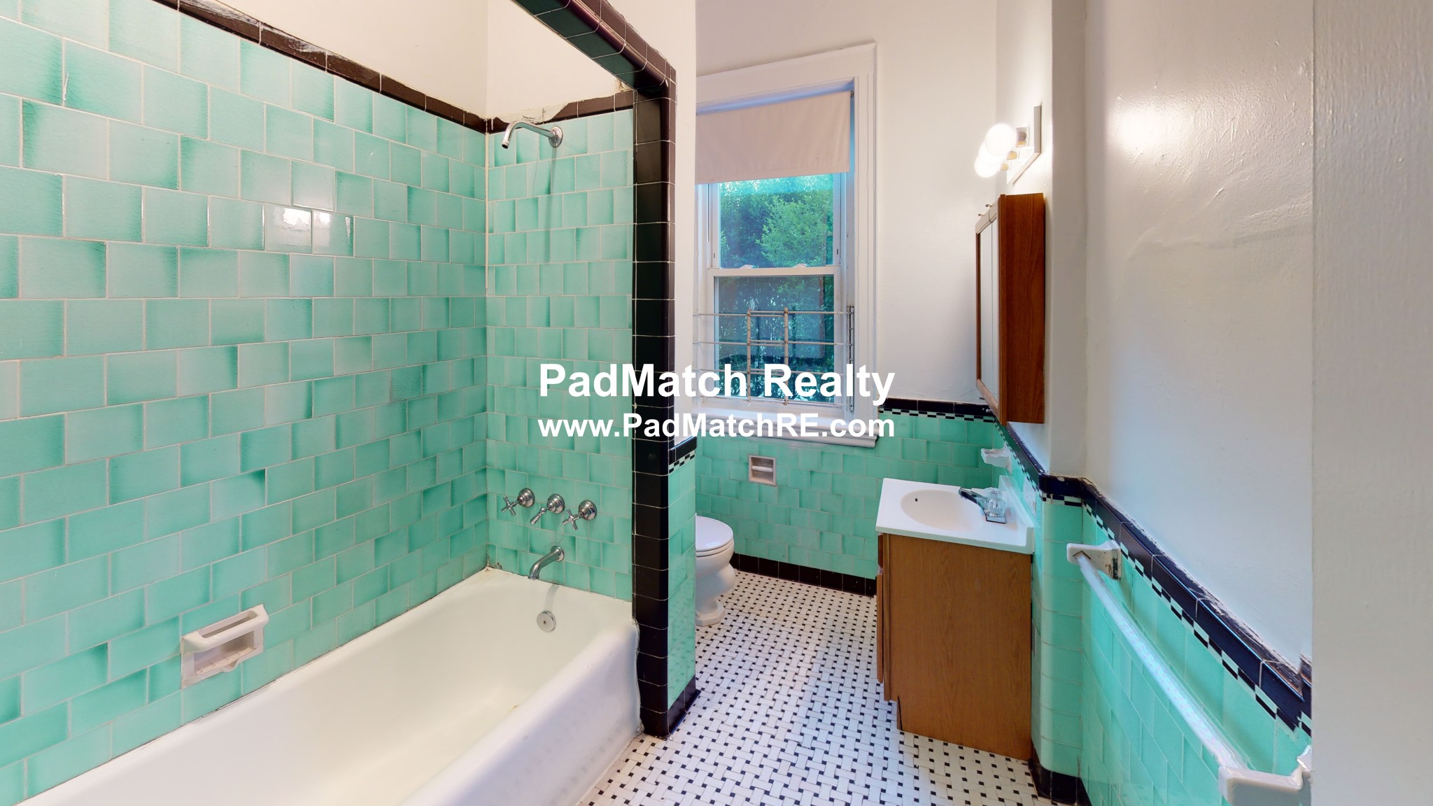 2045 Commonwealth Ave, Allston