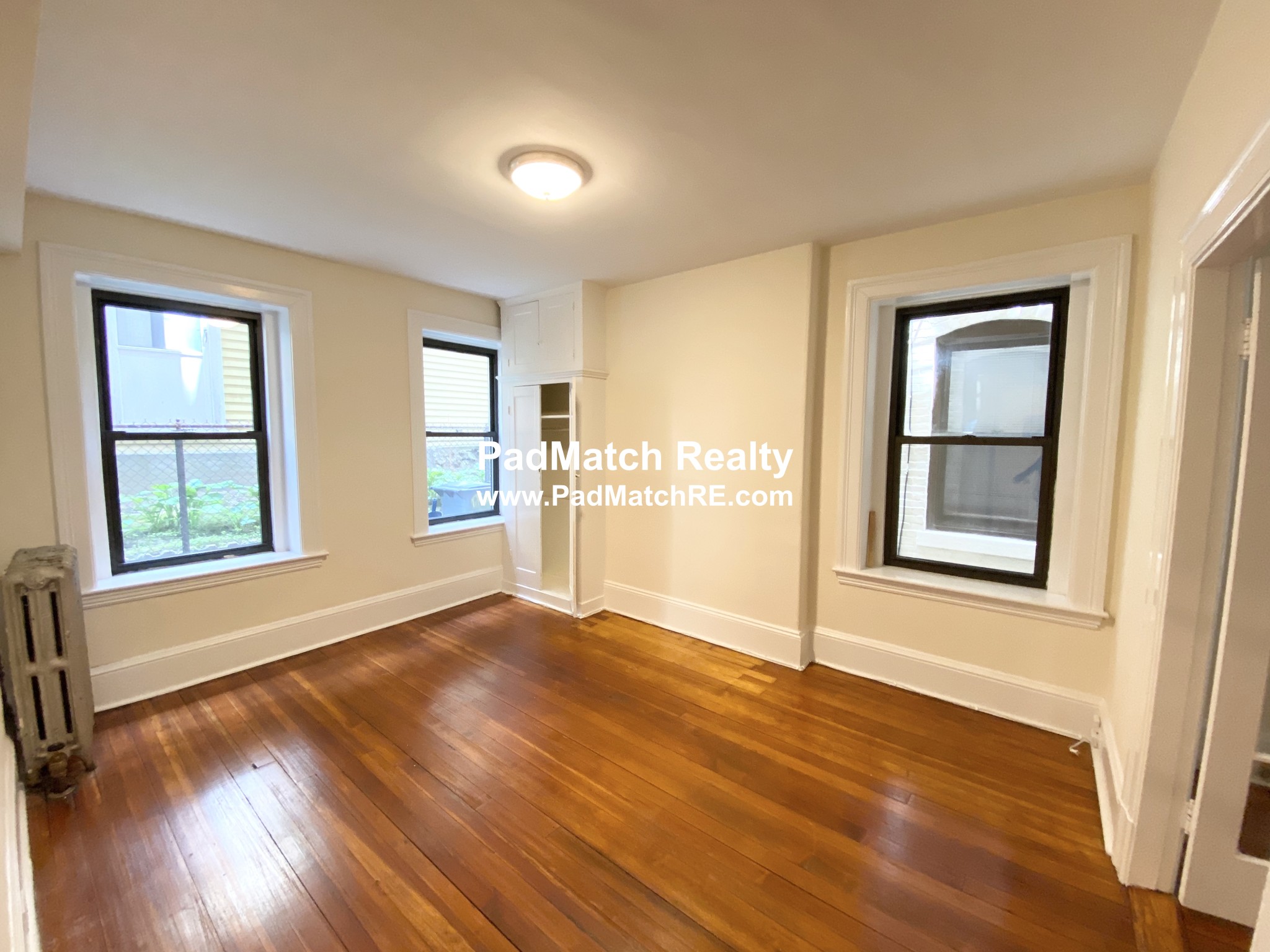 885 Massachusetts Ave, Central Square