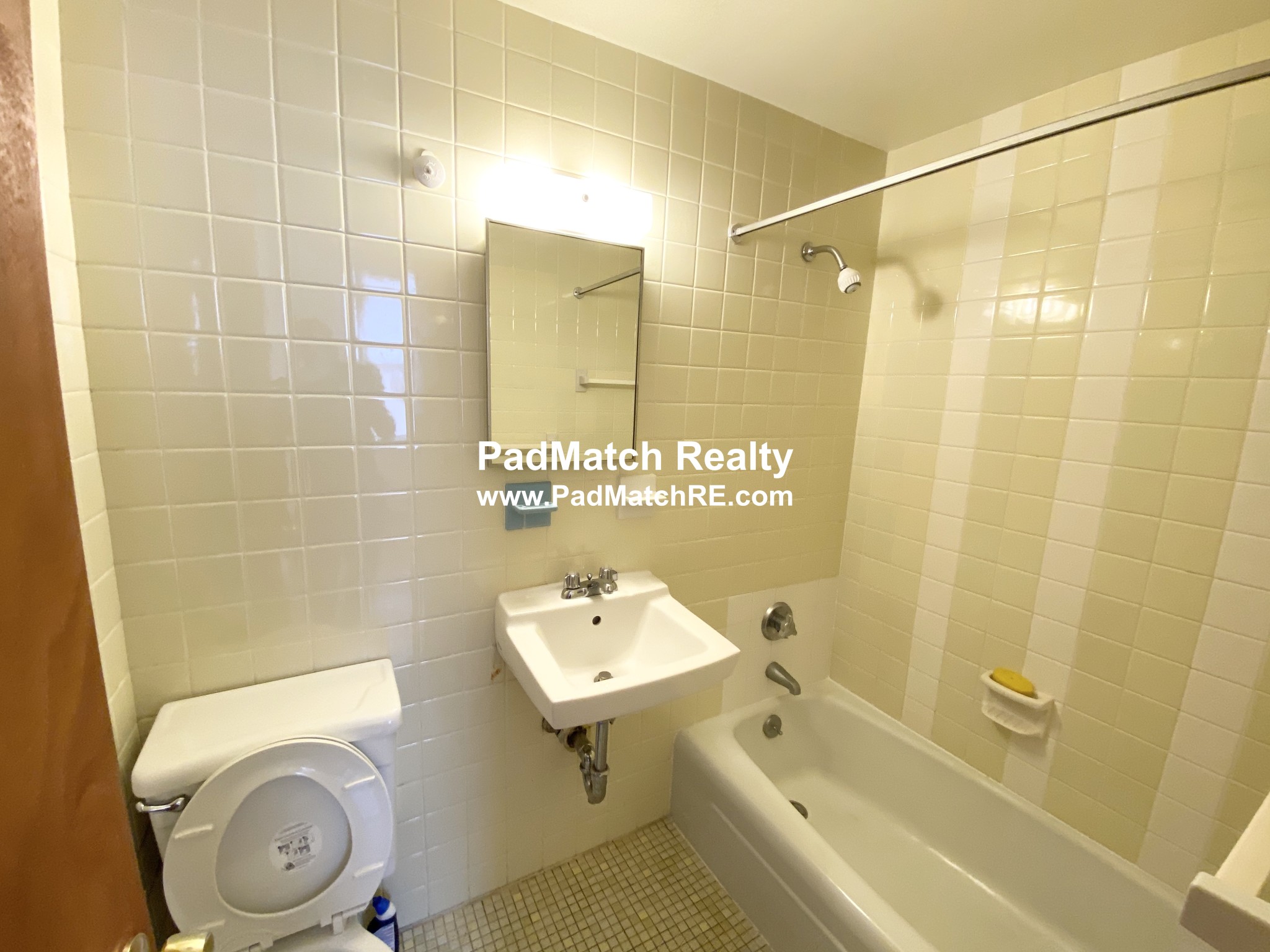 1 bed, 1 bath apartment for rent at 64 Brighton Ave Unit 206, Allston — photo 2 of 6