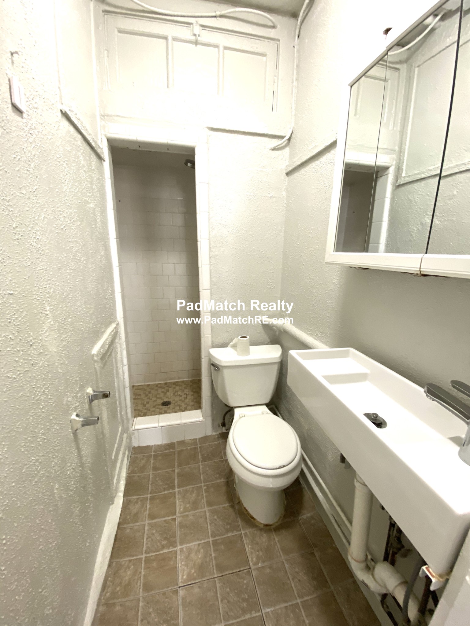 161 Endicott St, North End