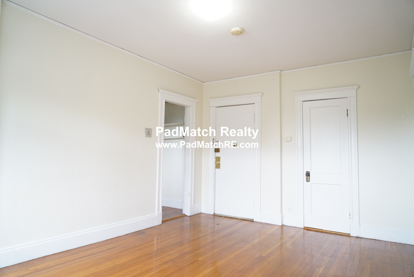 1171 Boylston St, Fenway