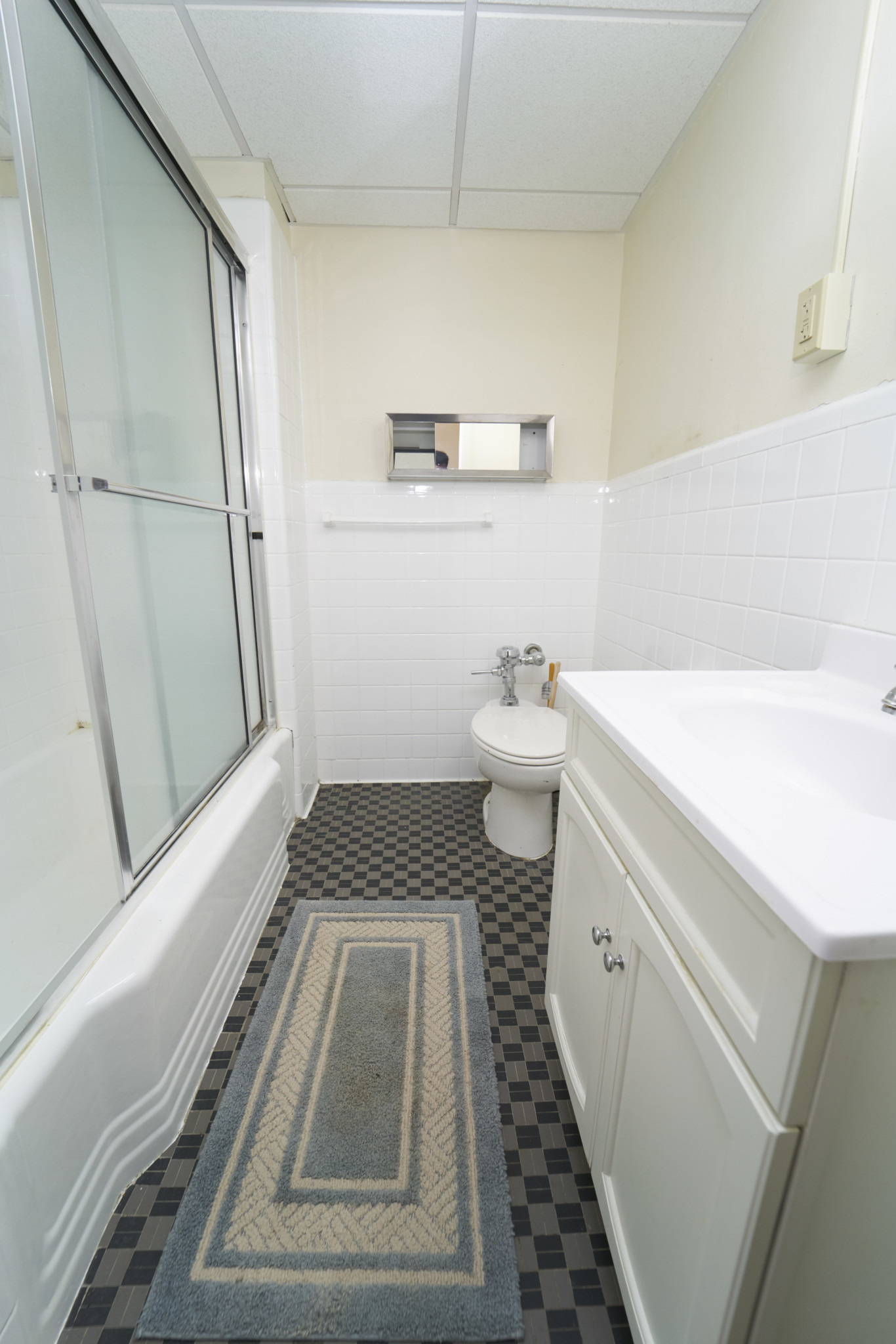 62 Boylston St, Downtown