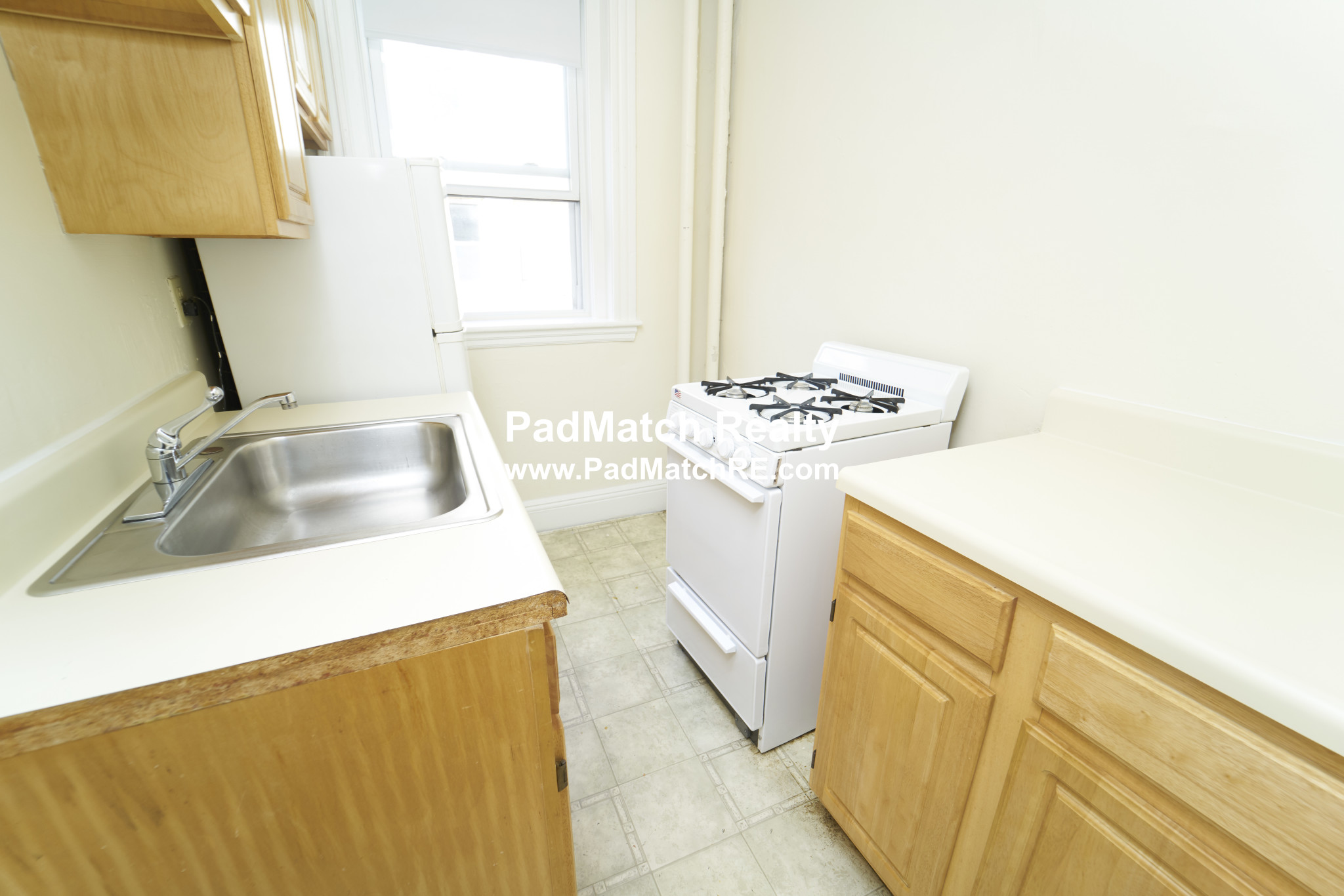 Studio bed, 1 bath apartment for rent at 1209 Boylston St Unit 36, Fenway — photo 5 of 10