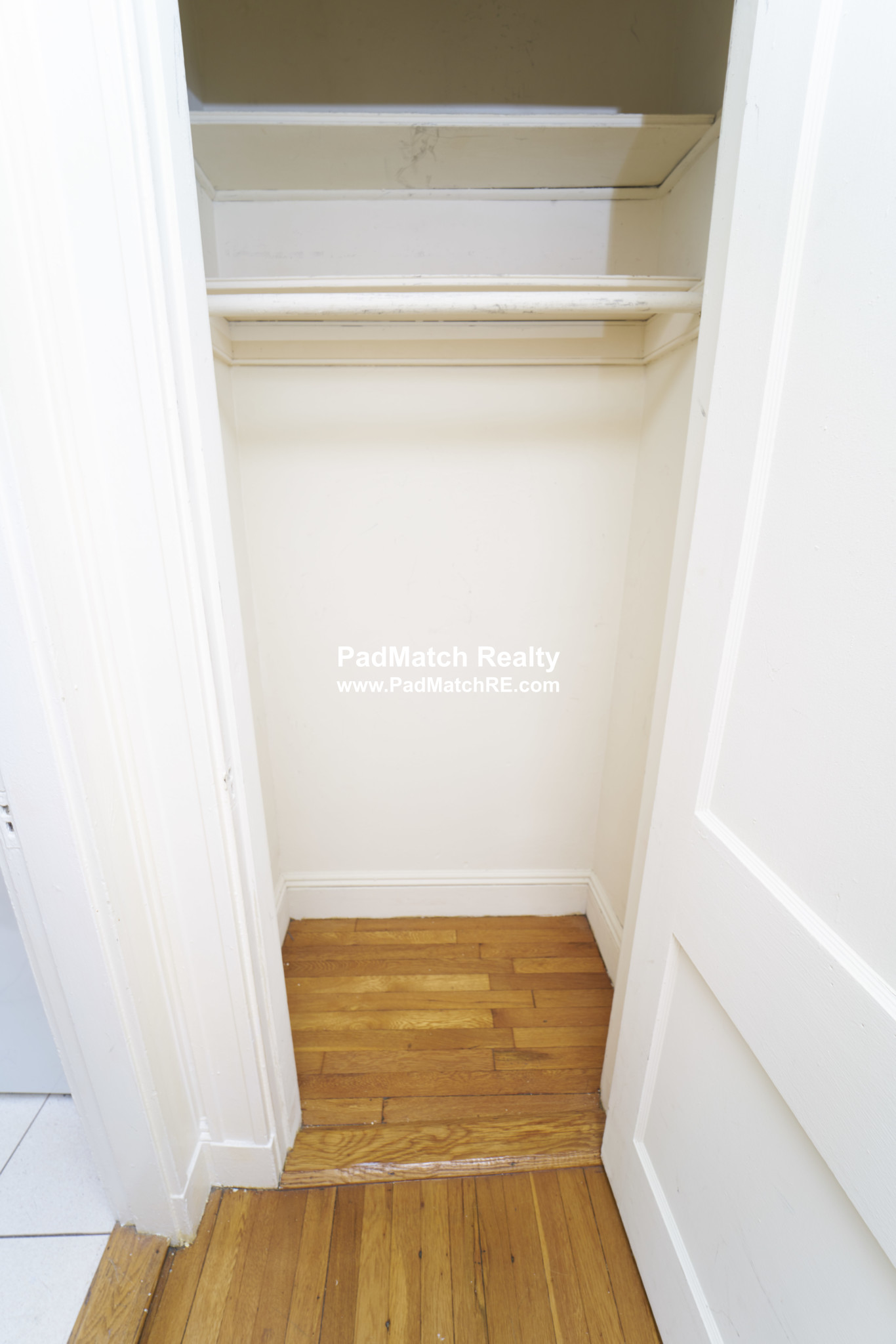 Studio bed, 1 bath apartment for rent at 143 Park Dr Unit 33, Fenway — photo 10 of 16