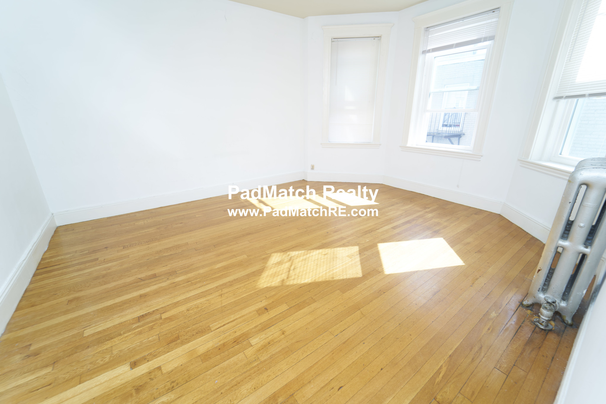 Studio bed, 1 bath apartment for rent at 143 Park Dr Unit 33, Fenway — photo 8 of 16