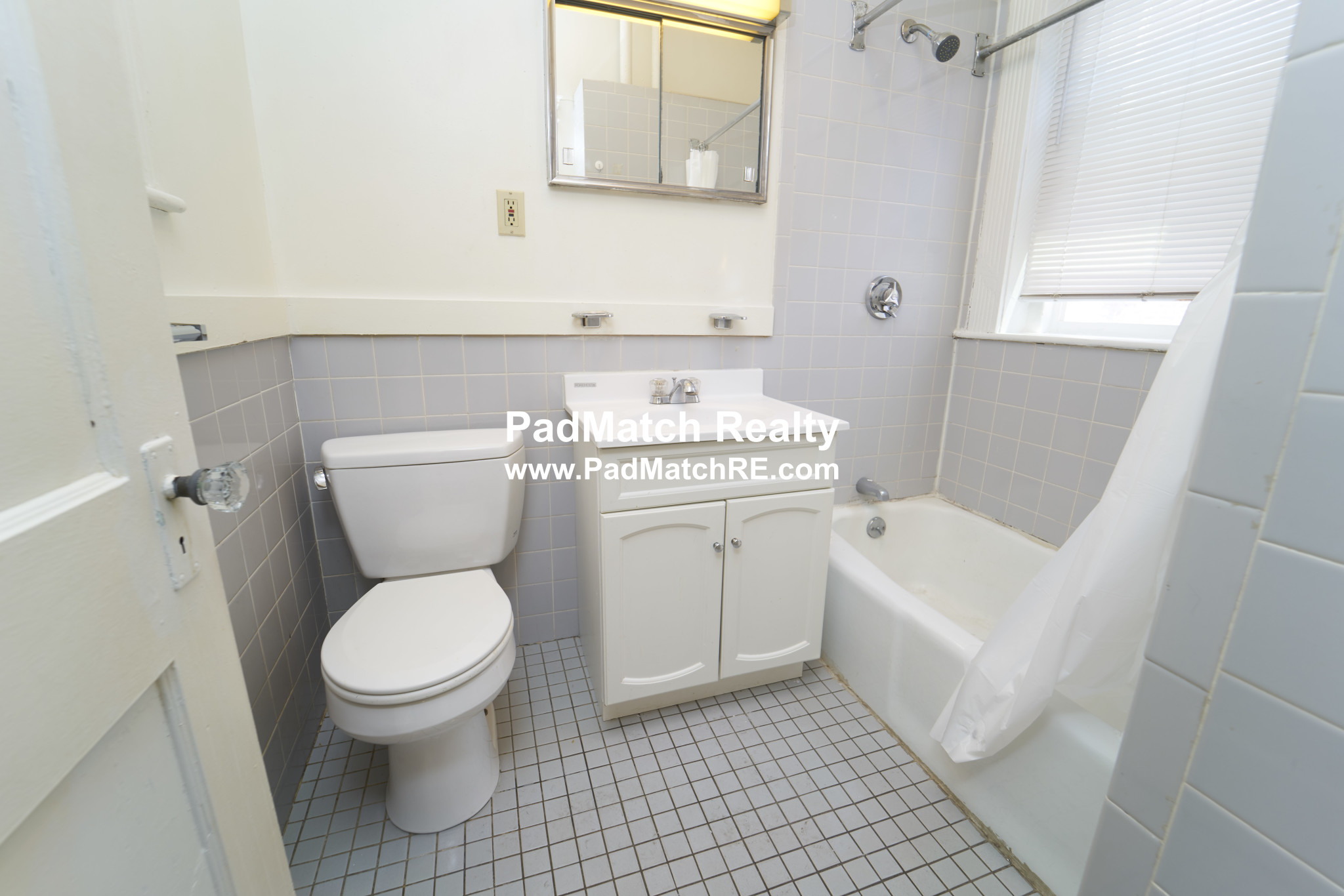 28 Westland Ave, Fenway