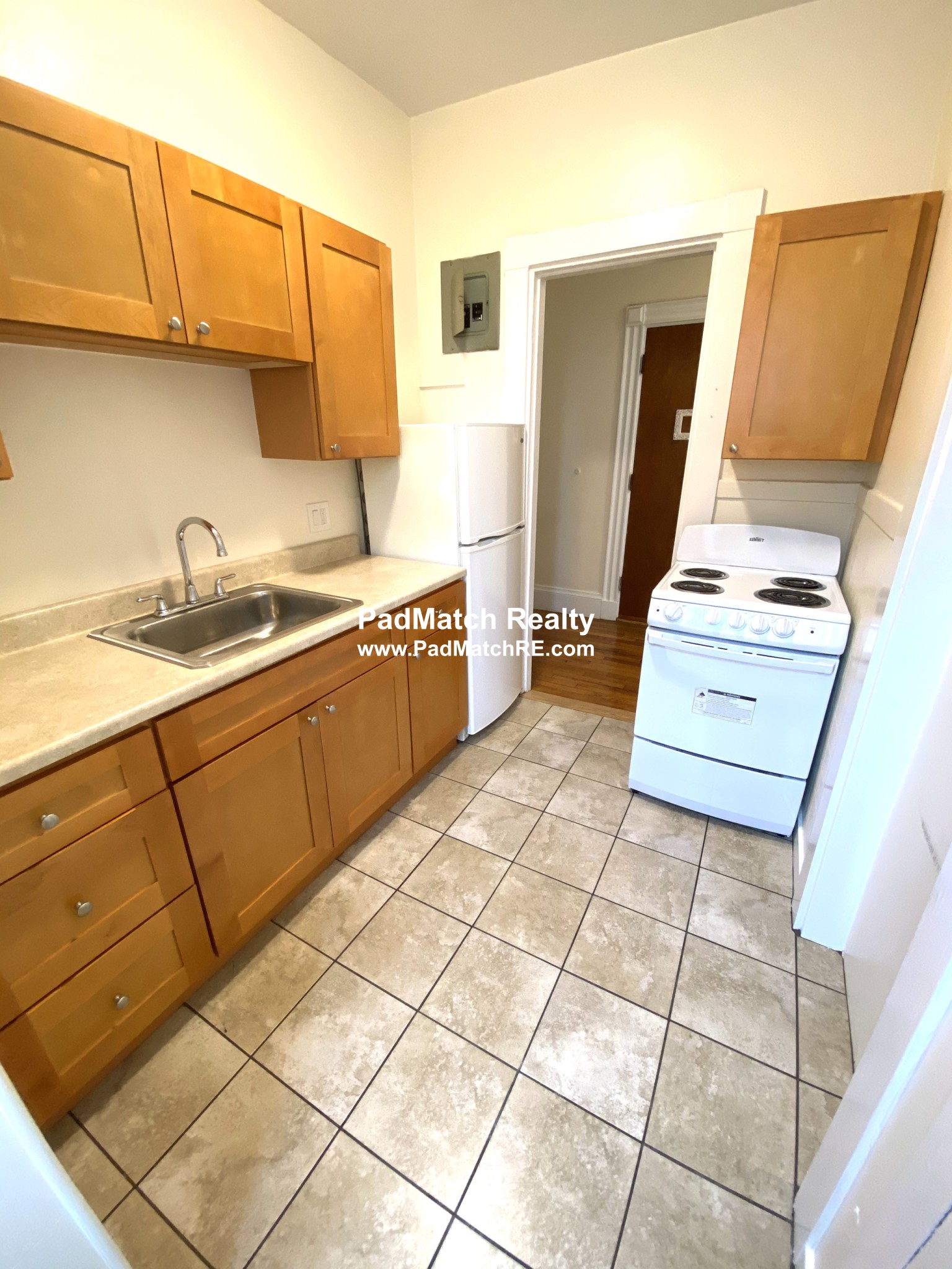 504 Beacon St, Fenway