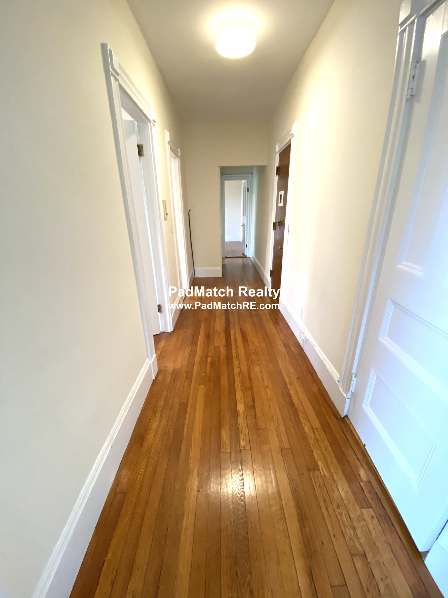 504 Beacon St, Fenway