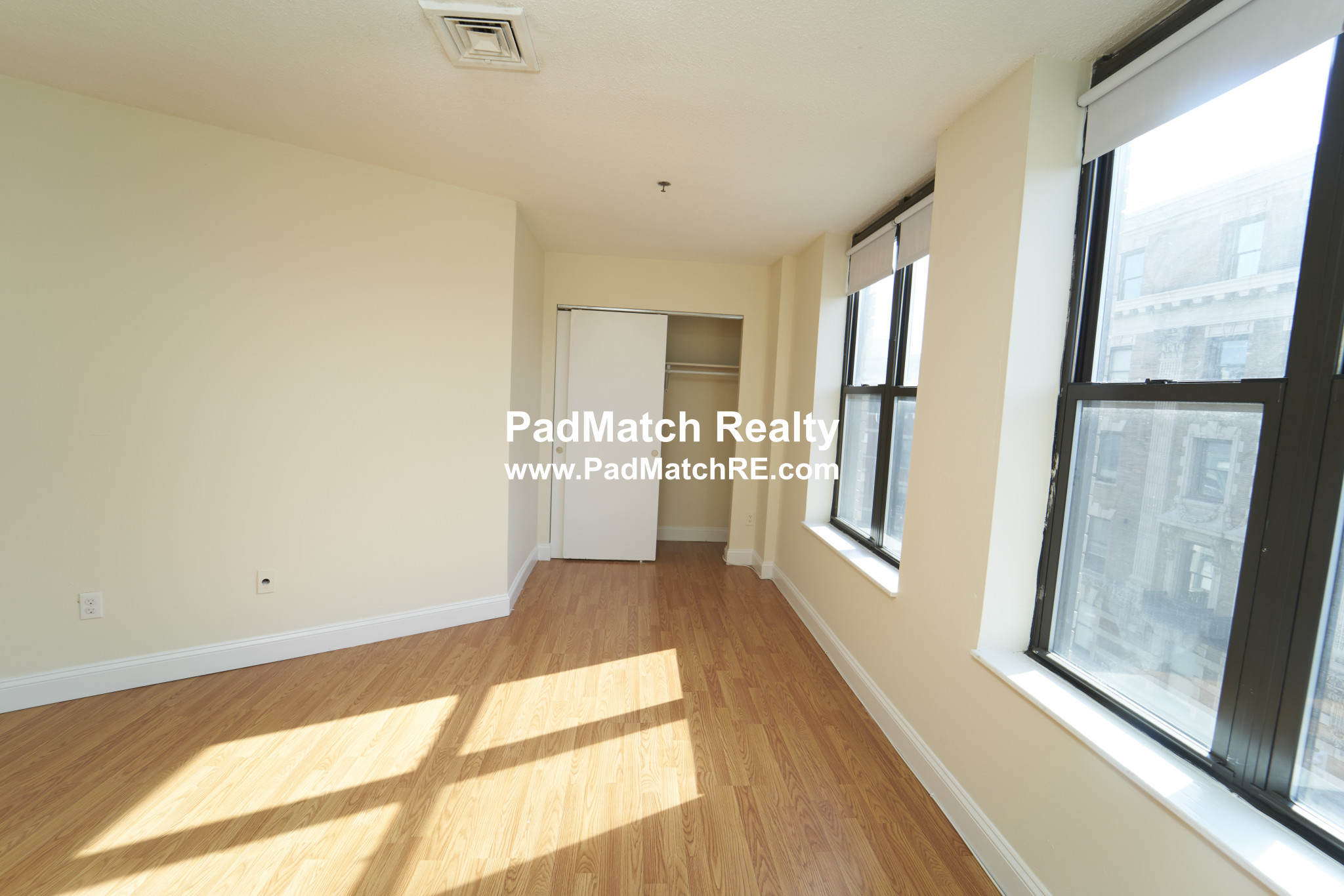 1126 Boylston St, Back Bay