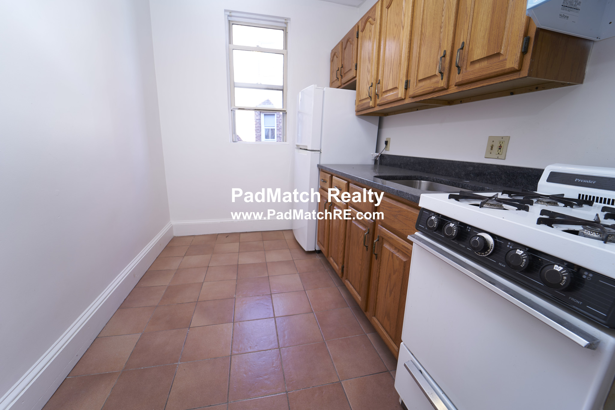 Photo 5 of 11 Scottfield Rd. Unit 7