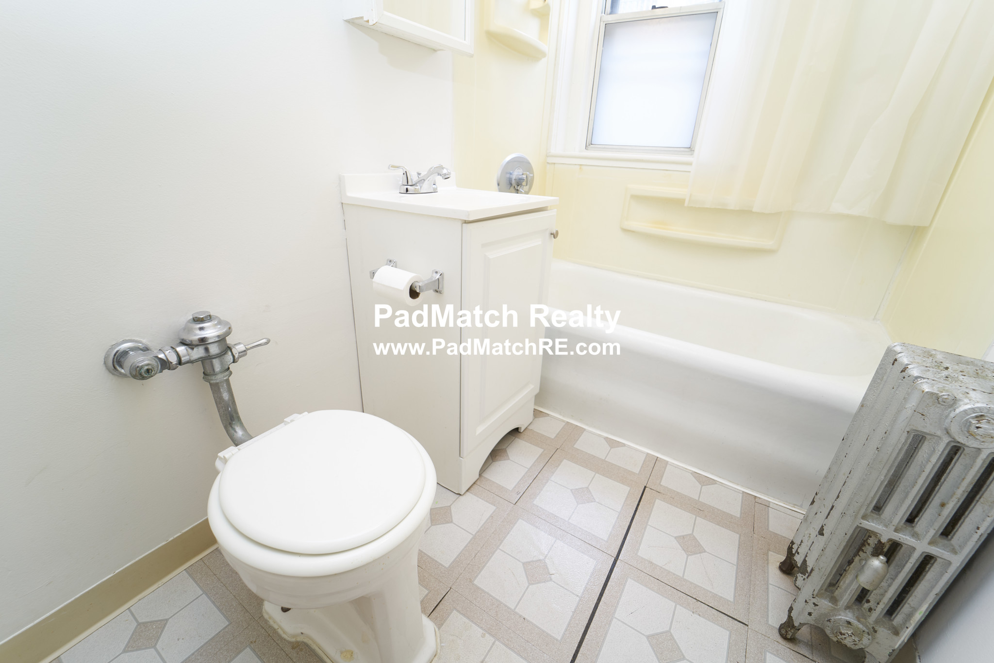 2 bed, 1 bath apartment for rent at 16 Lakeville Rd Unit 2, Allston — photo 15 of 20