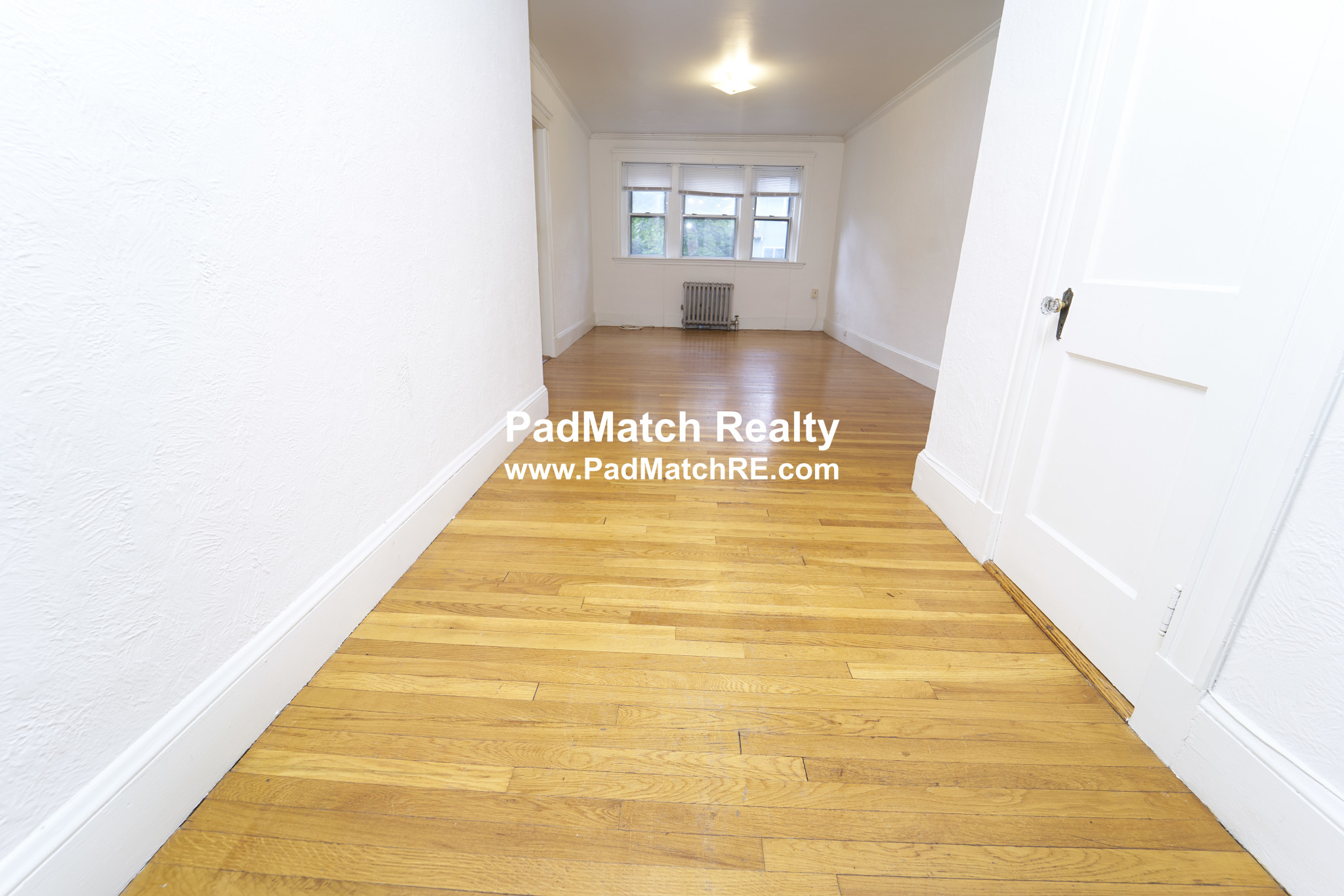 2 bed, 1 bath apartment for rent at 16 Lakeville Rd Unit 2, Allston — photo 3 of 20