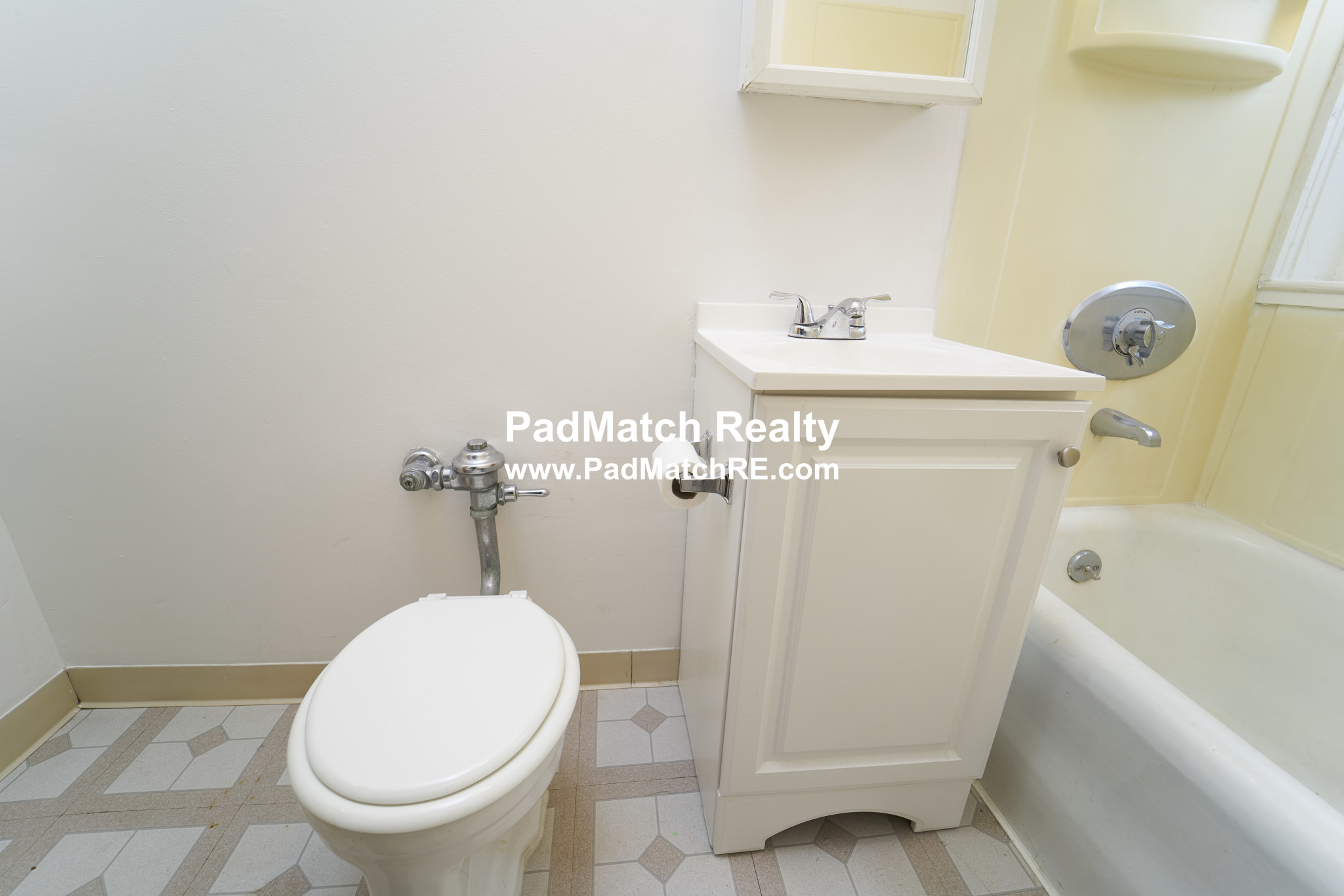 2 bed, 1 bath apartment for rent at 16 Lakeville Rd Unit 2, Allston — photo 16 of 20