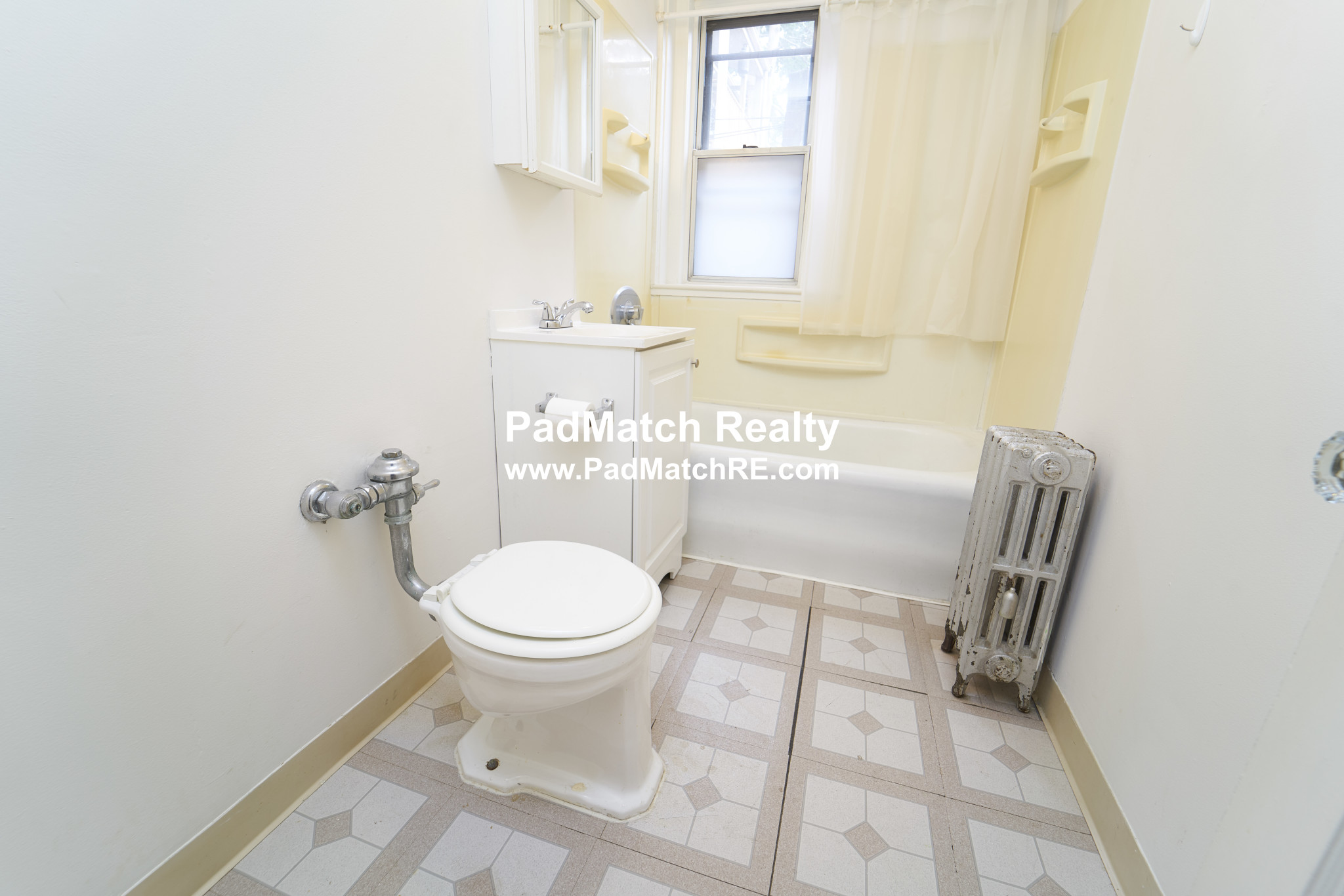 2 bed, 1 bath apartment for rent at 16 Lakeville Rd Unit 2, Allston — photo 14 of 20