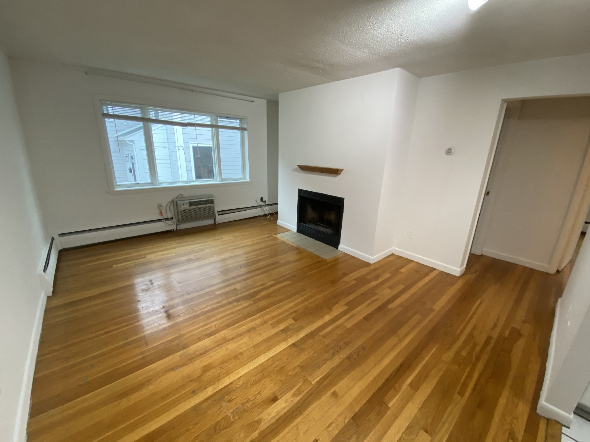 50 Evergreen St, Jamaica Plain