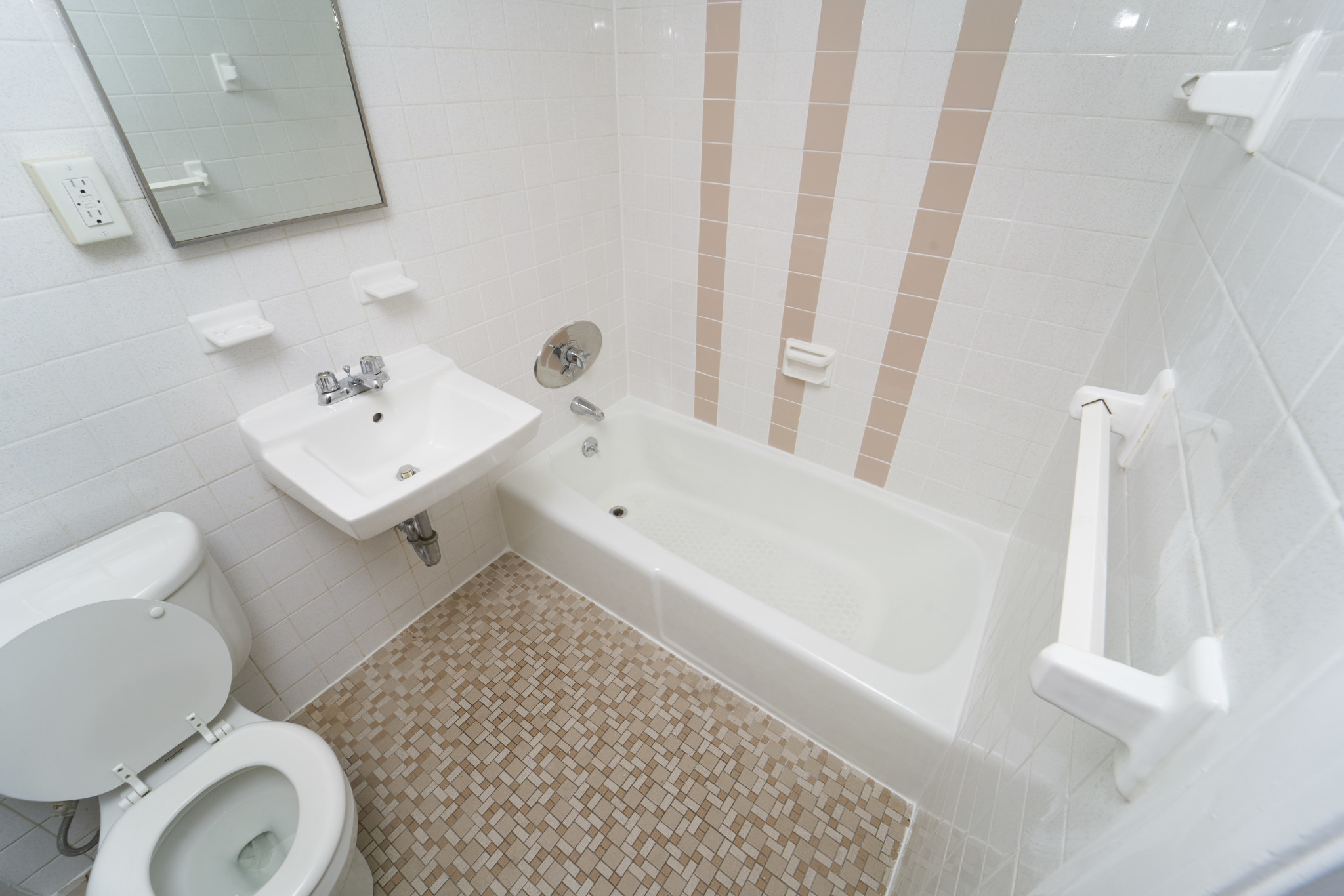 70 Huntington Ave, Mission Hill