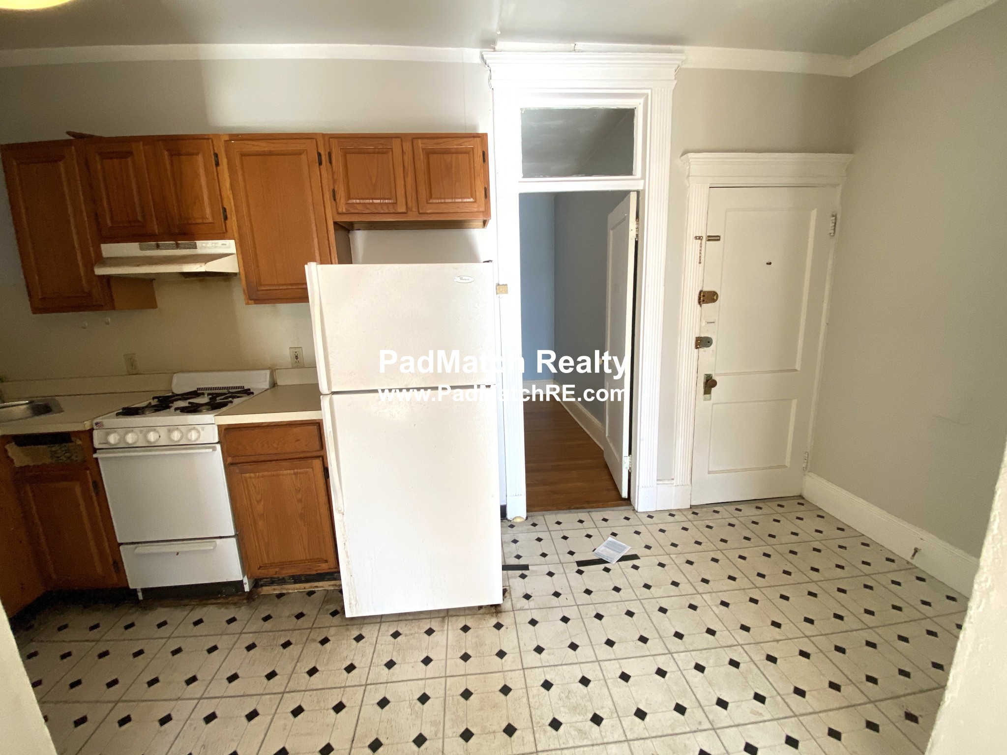 463 Park Dr, Fenway