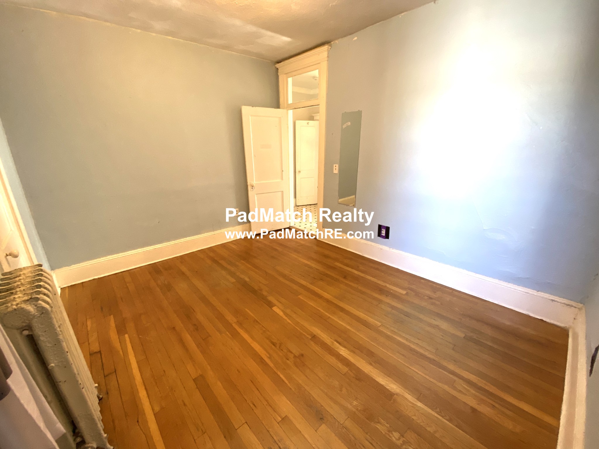 463 Park Dr, Fenway