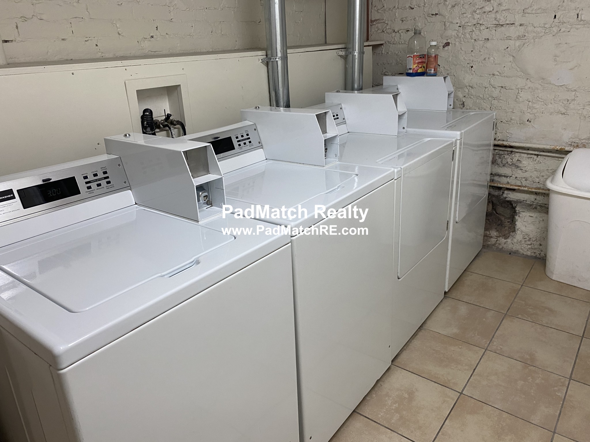 1426 Commonwealth Ave, Brighton