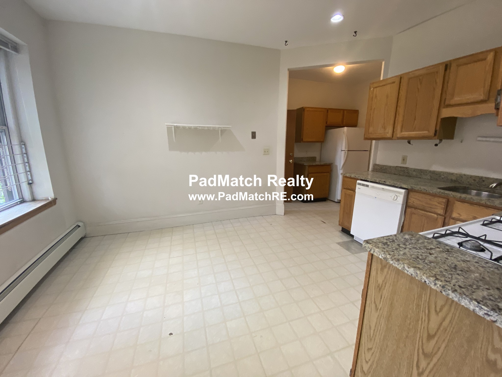 1426 Commonwealth Ave, Brighton