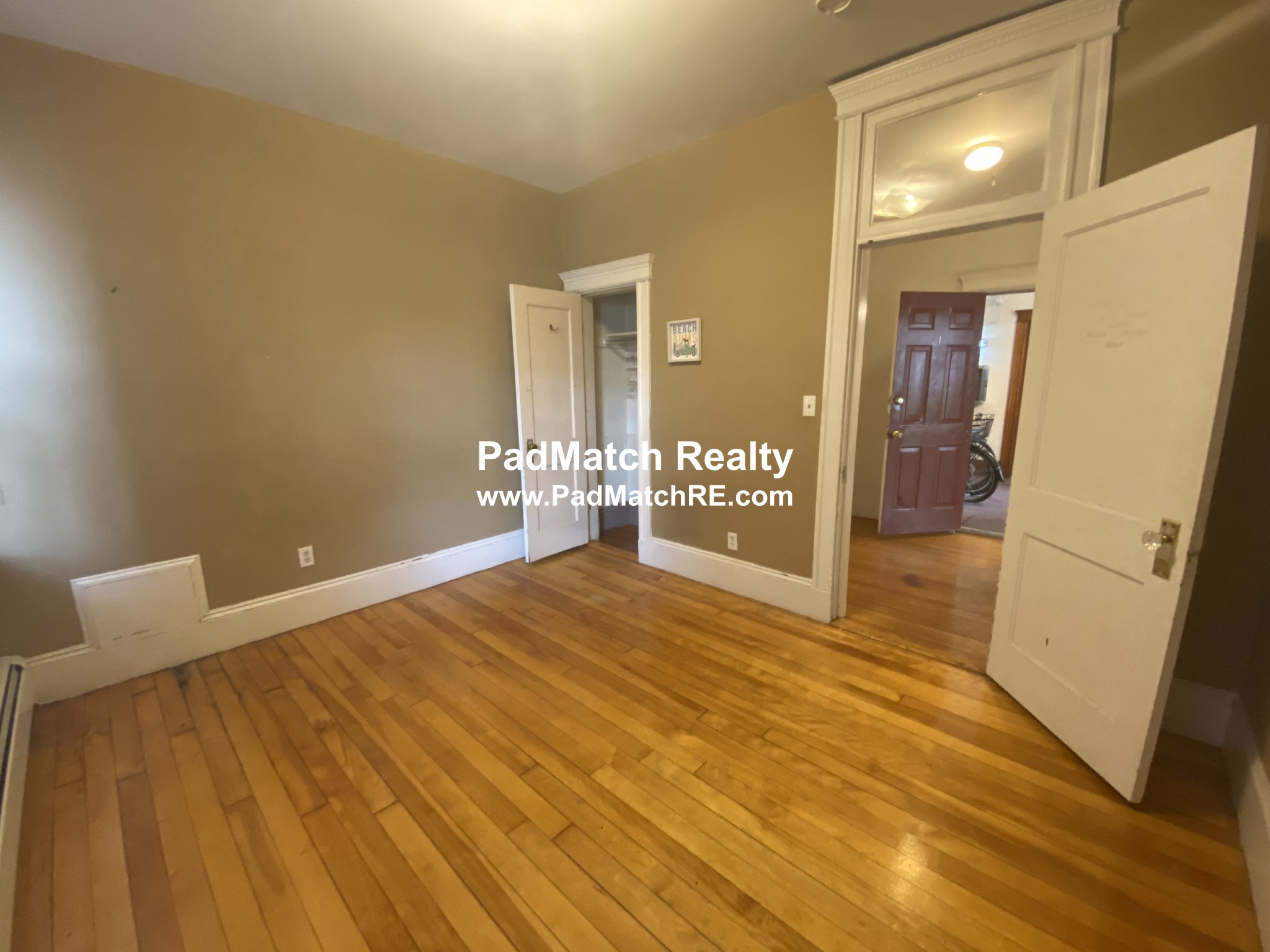 1426 Commonwealth Ave, Brighton