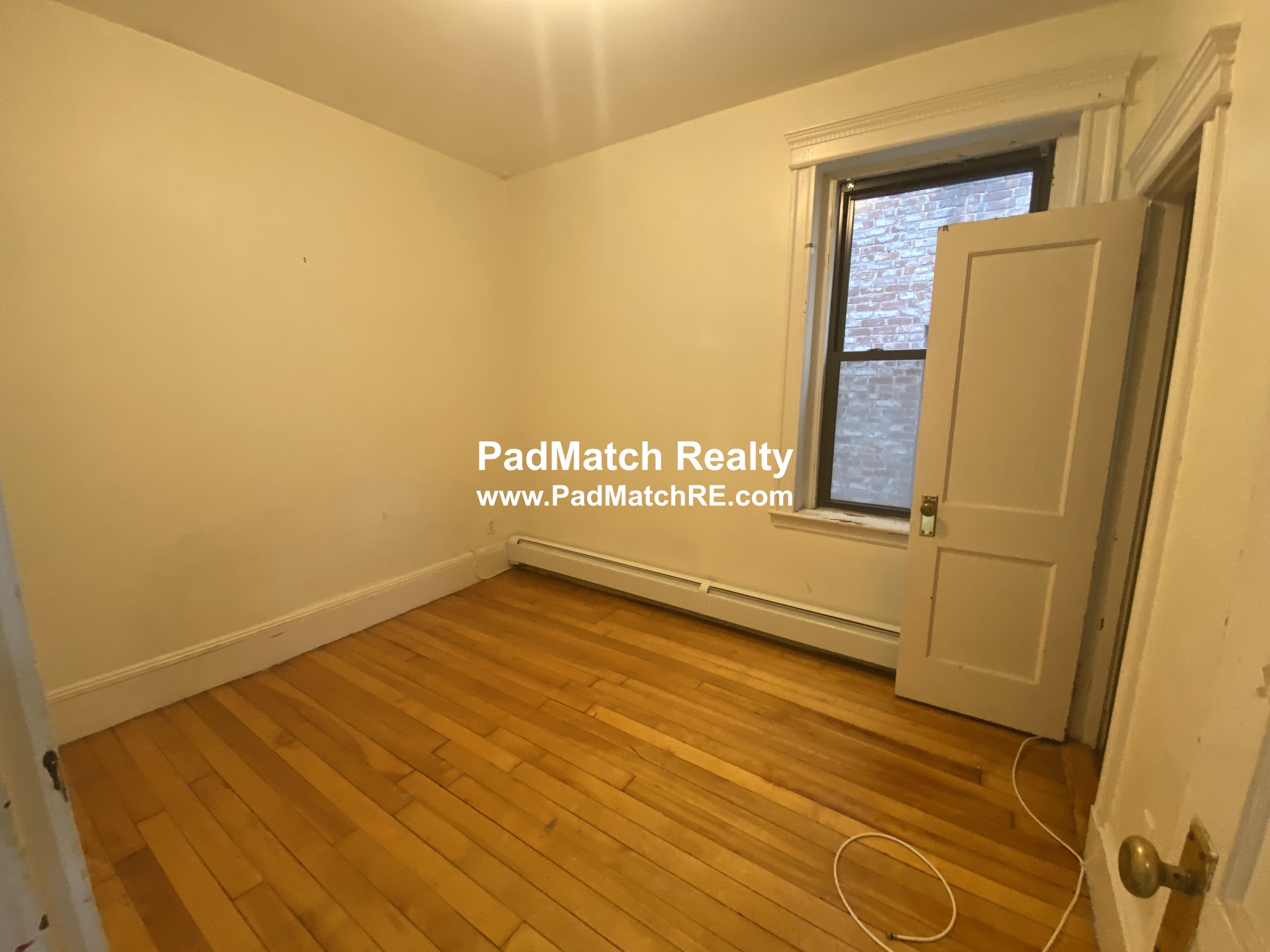 1426 Commonwealth Ave, Brighton