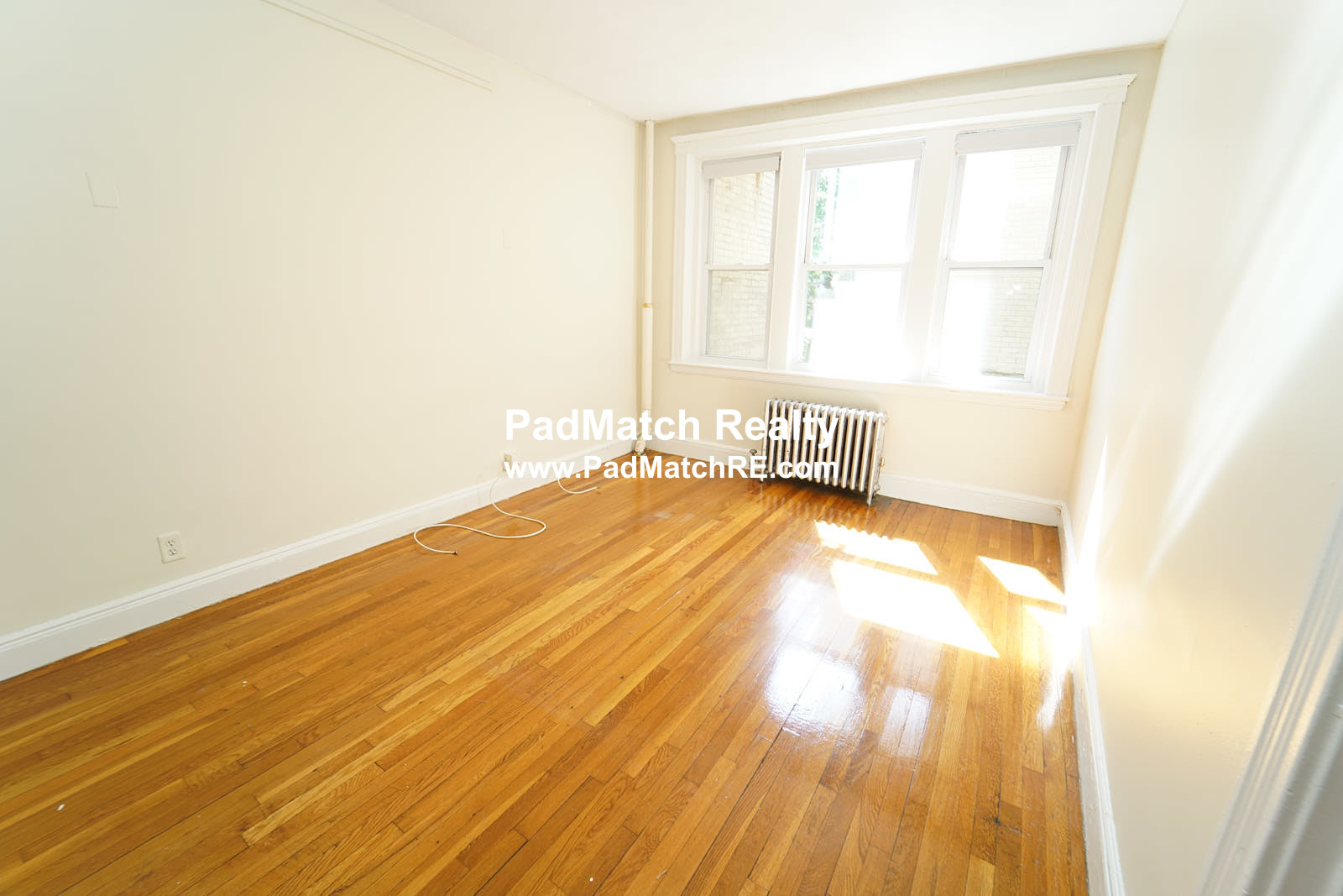 1810 Commonwealth Ave, Brighton