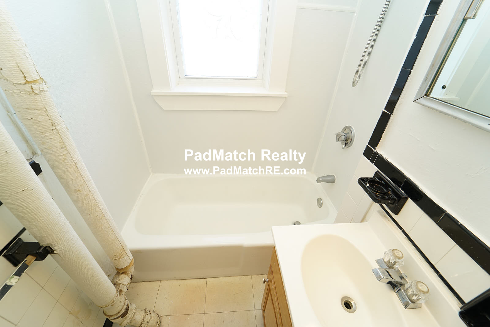 1810 Commonwealth Ave, Brighton