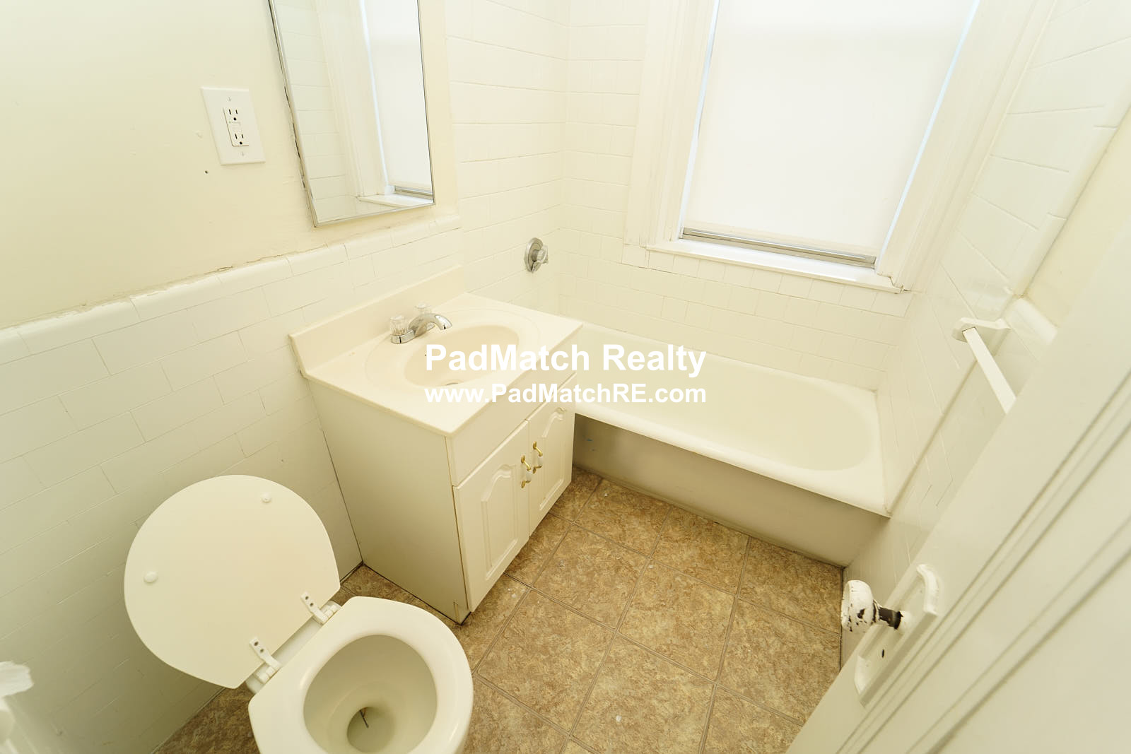 1610 Massachusetts Ave, Harvard Square