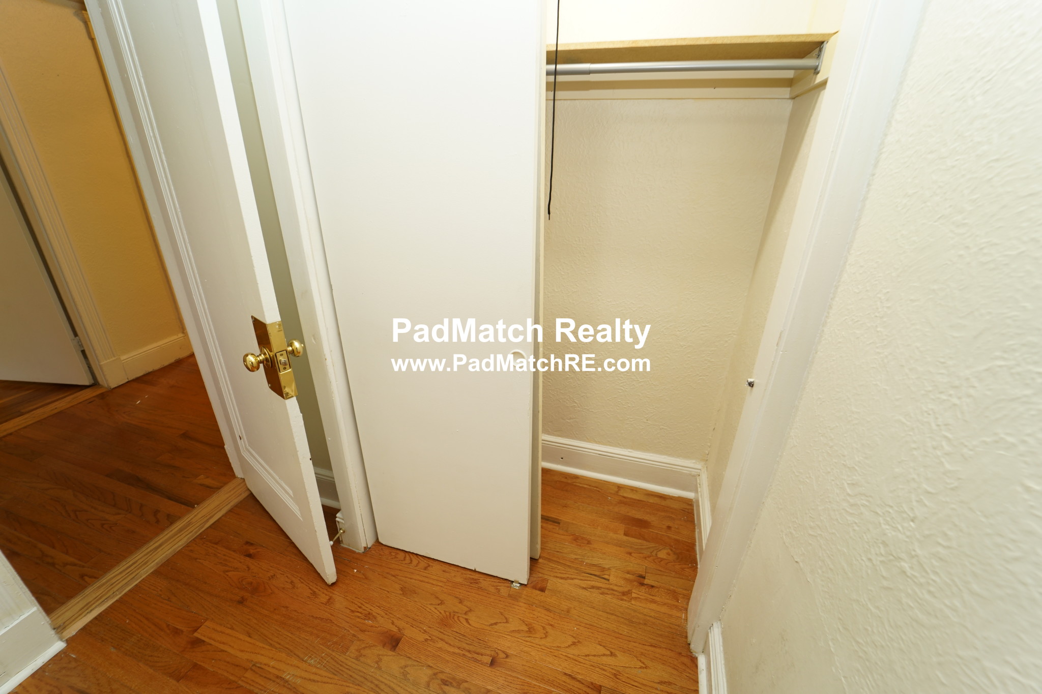 1810 Commonwealth Ave, Brighton