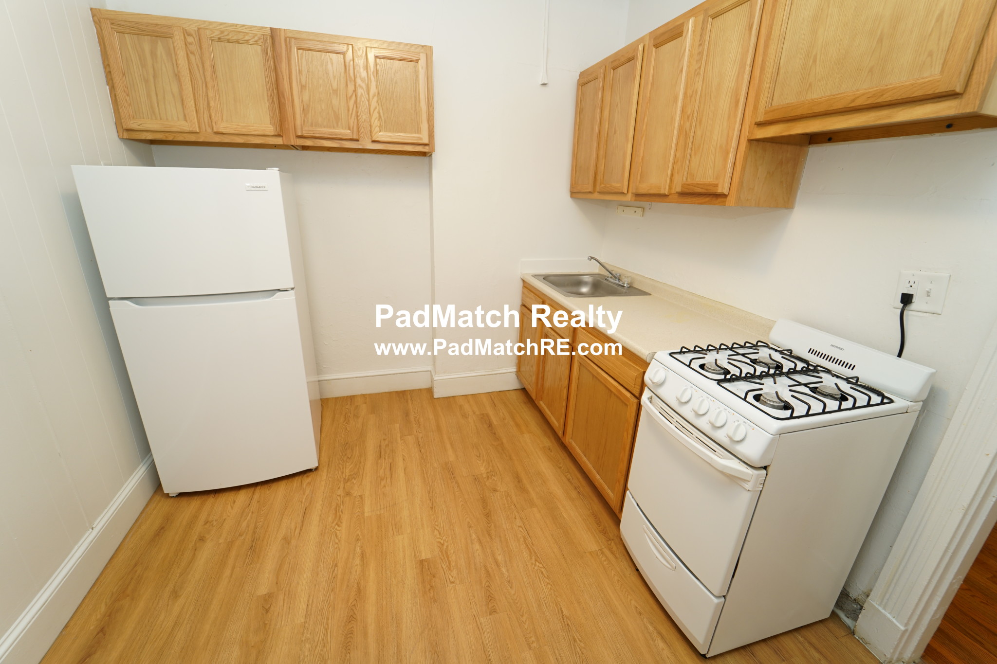 1810 Commonwealth Ave, Brighton