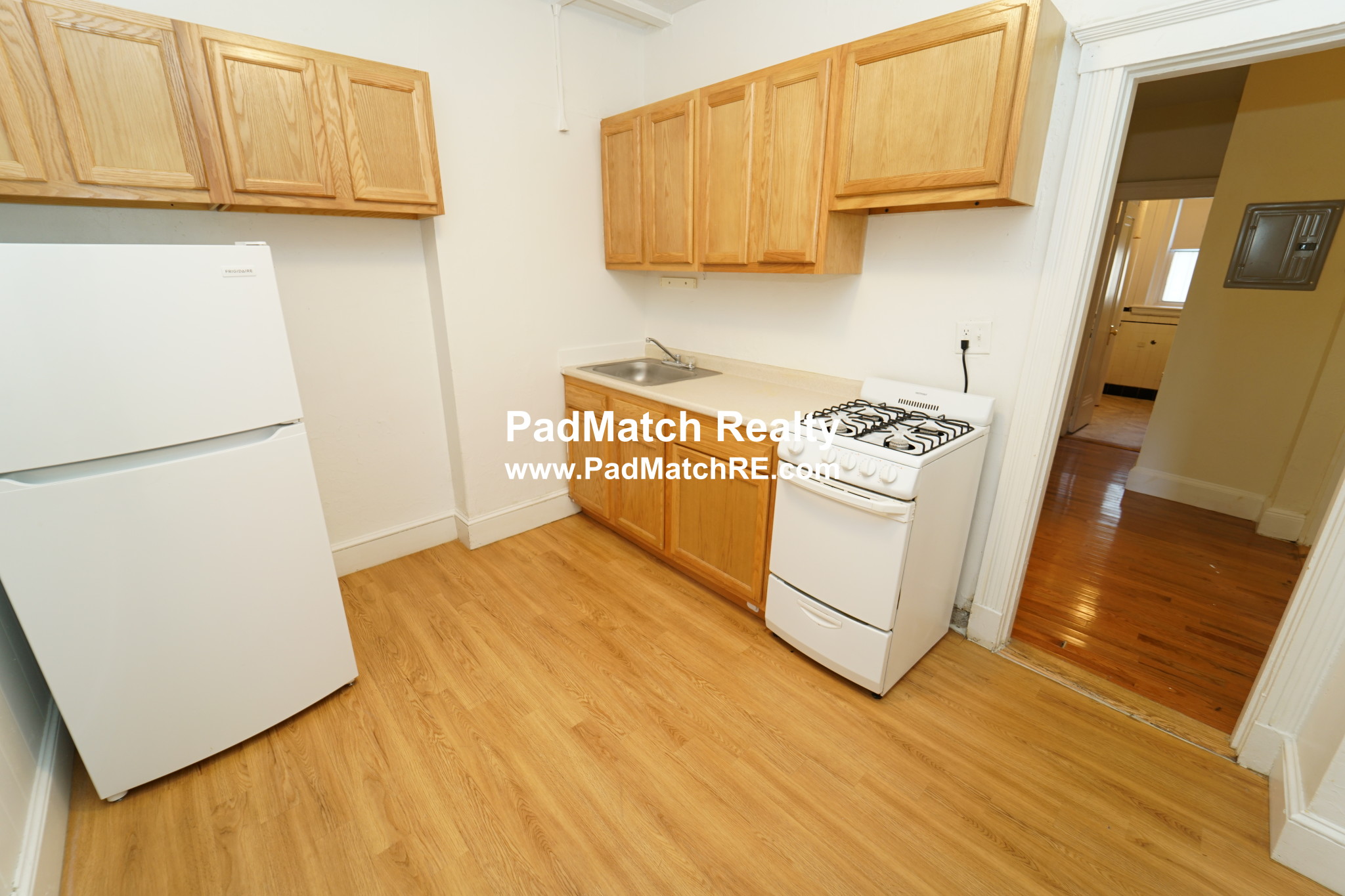 1810 Commonwealth Ave, Brighton