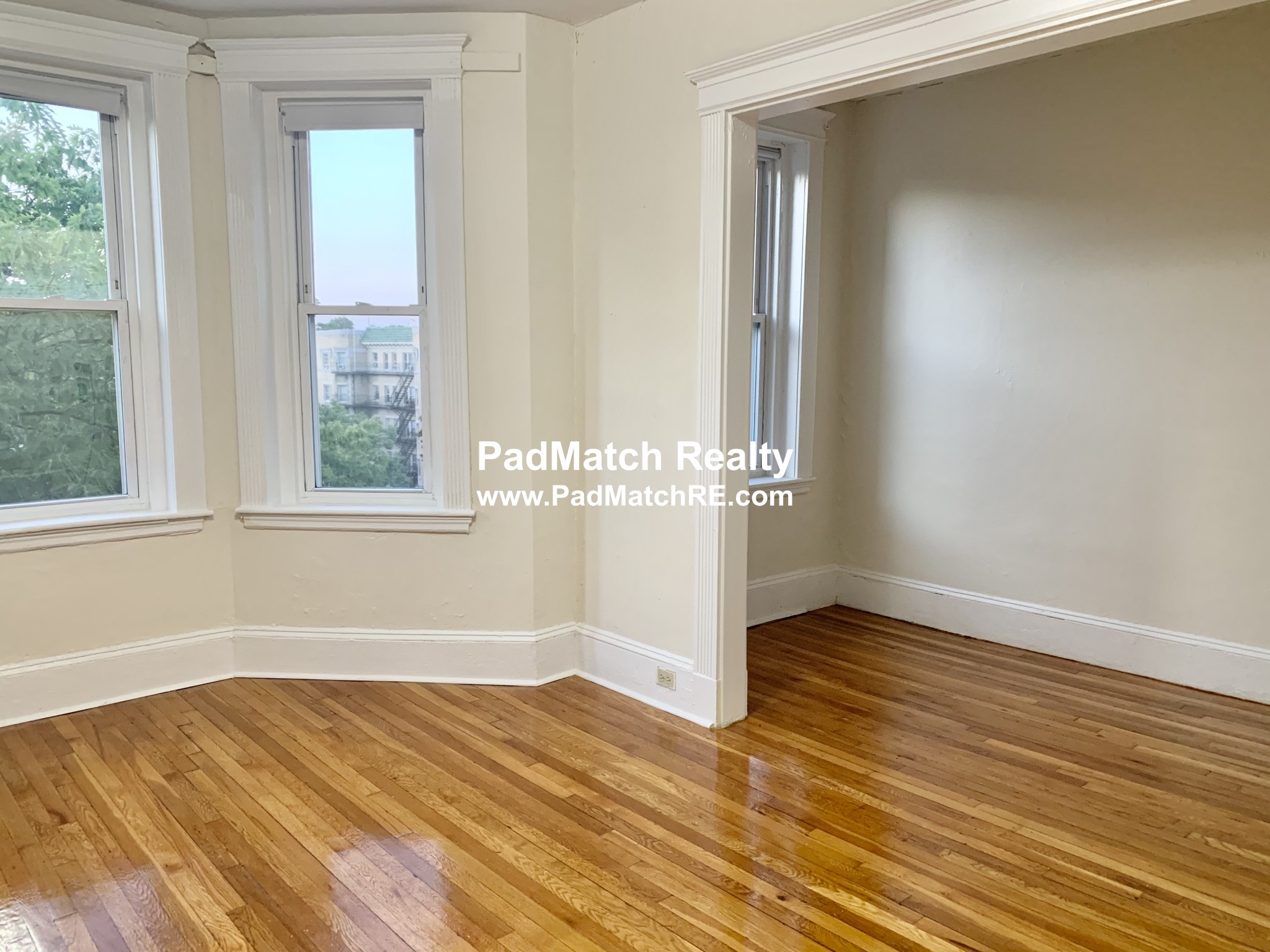 1334 Commonwealth Ave. - 2,145USD / month