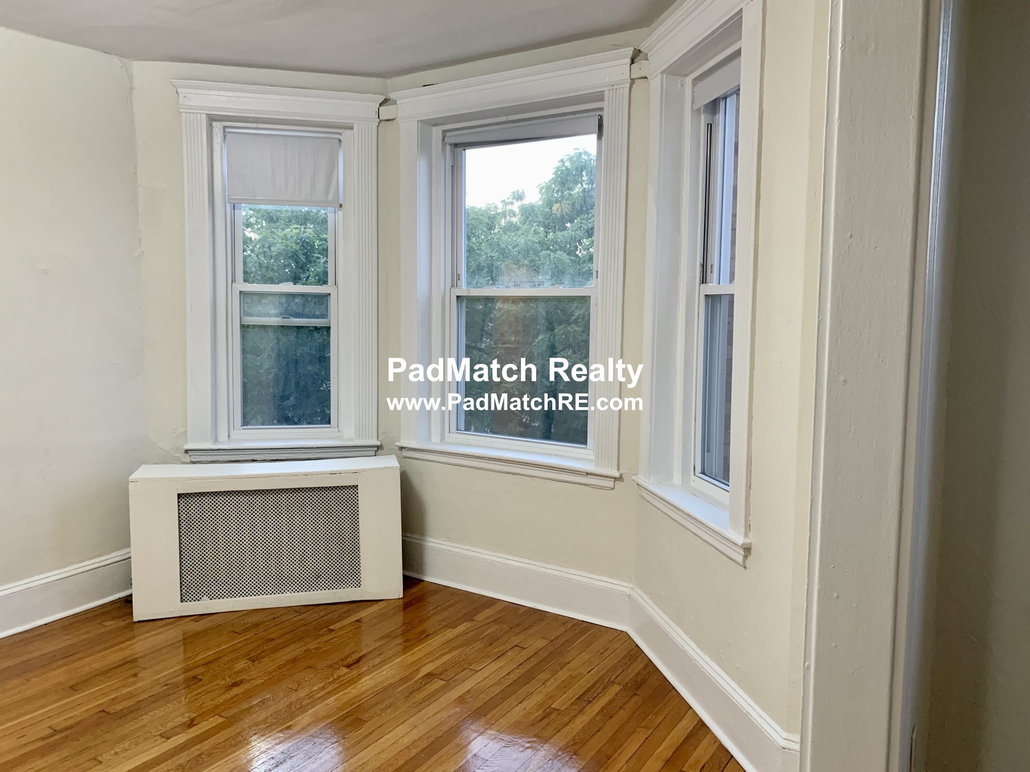 1334 Commonwealth Ave. - 2,145USD / month