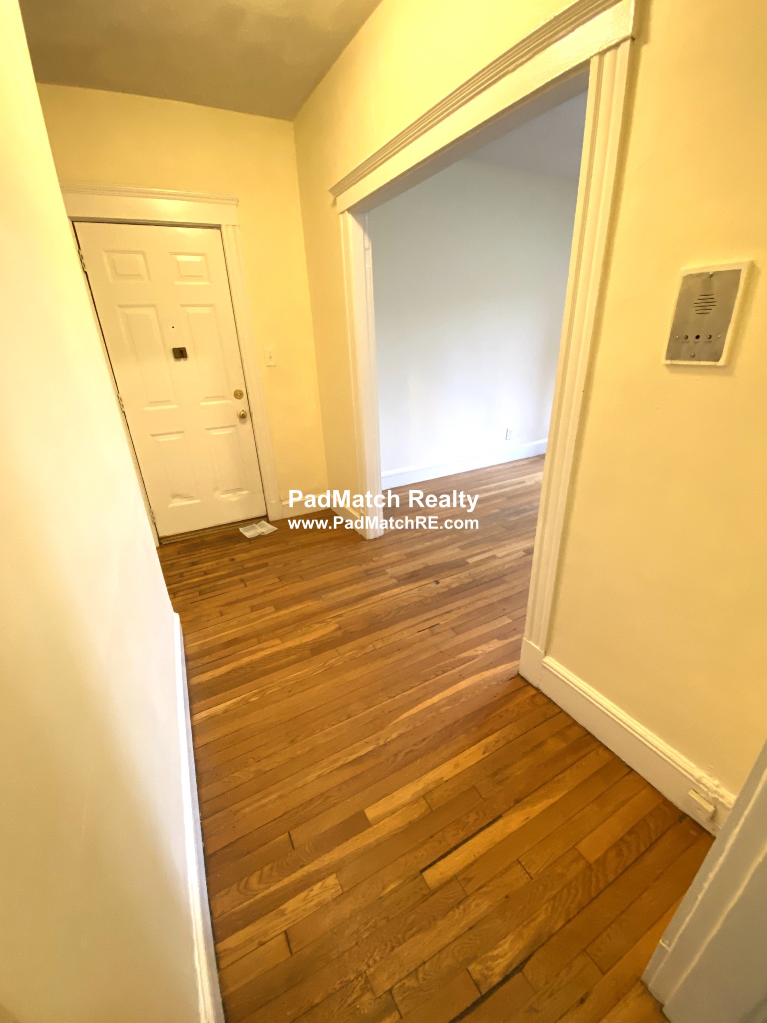 1 bed, 1 bath apartment for rent at 1713 Commonwealth Ave Unit 1, Brighton — photo 3 of 11