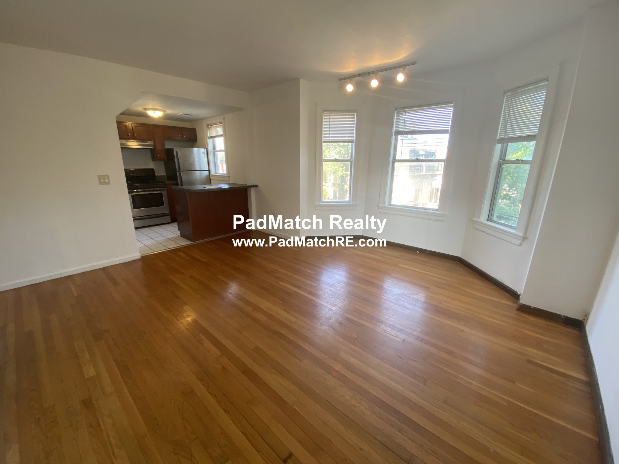 87 Sheridan St, Jamaica Plain